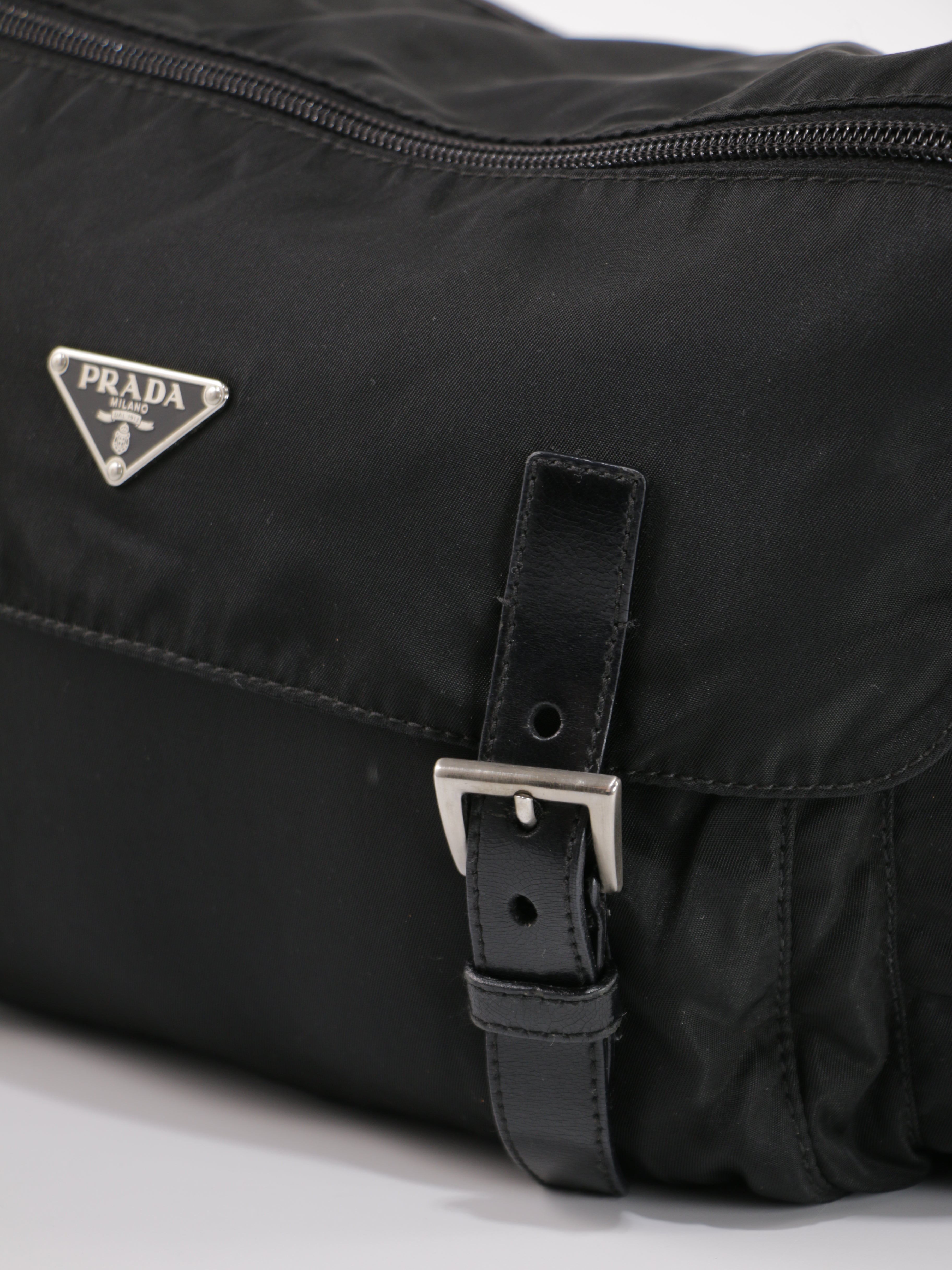 Double Buckle Messenger