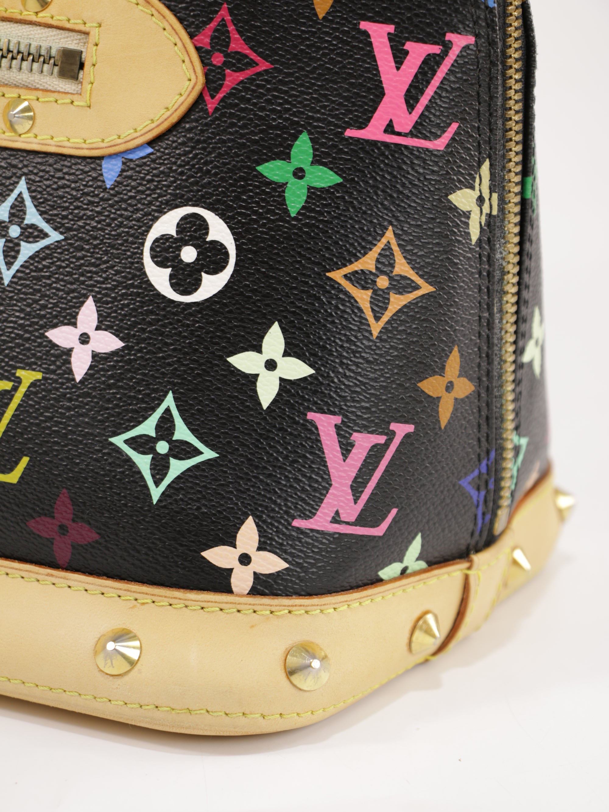 Takashi Murakami Alma PM
