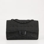 Medium Classic Flap