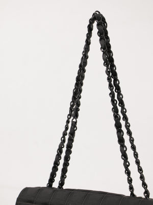 Medium Classic Flap