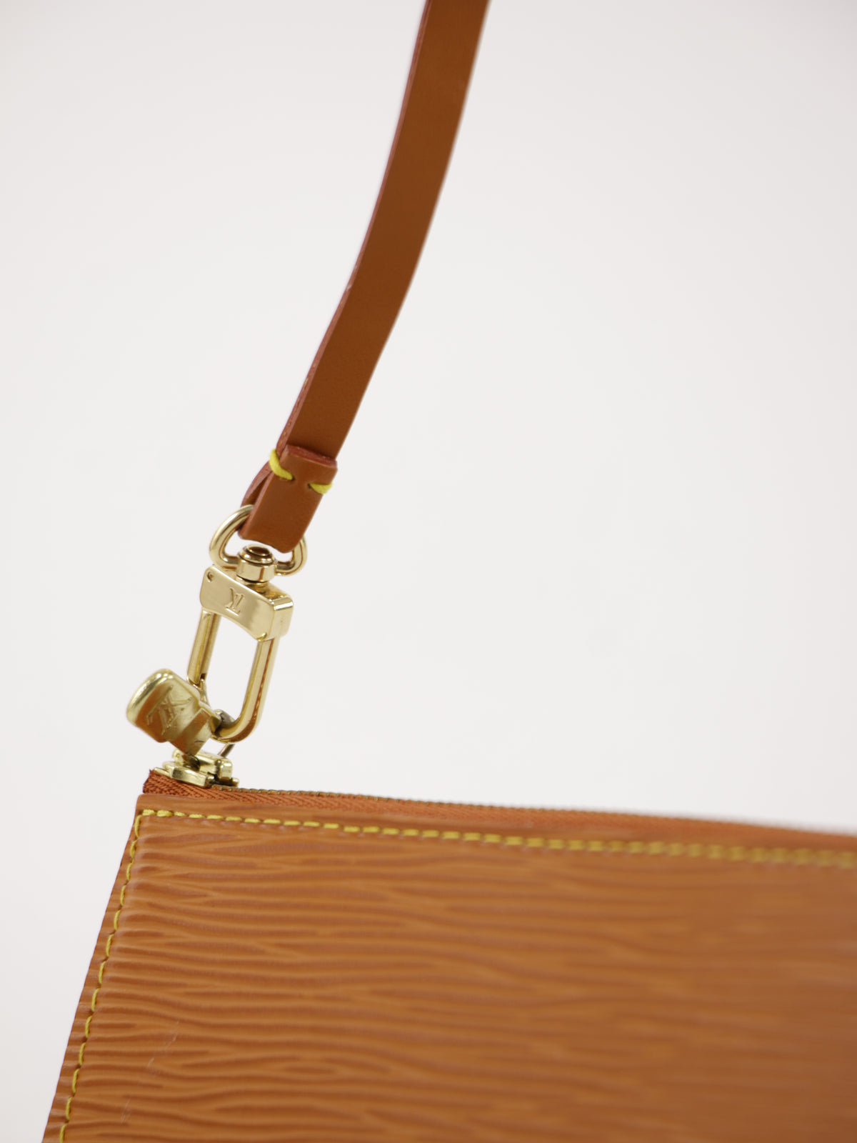 Louis Vuitton Epi Pochette