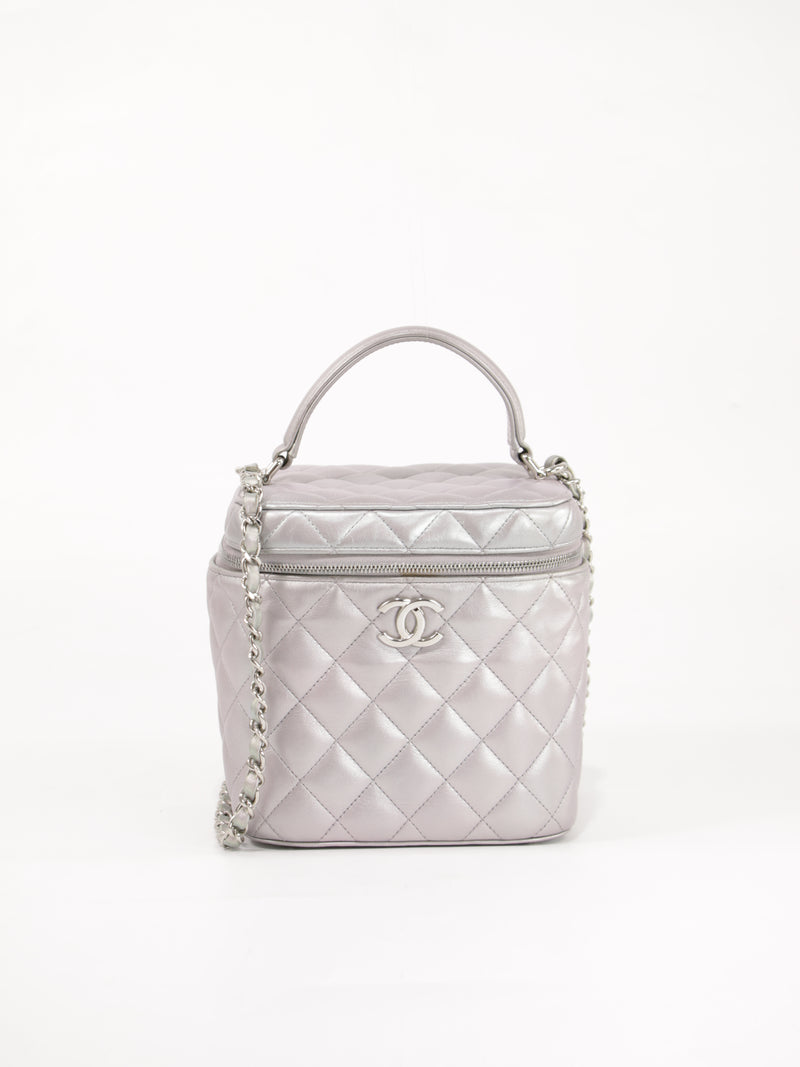 CHANEL - TOP HANDLE