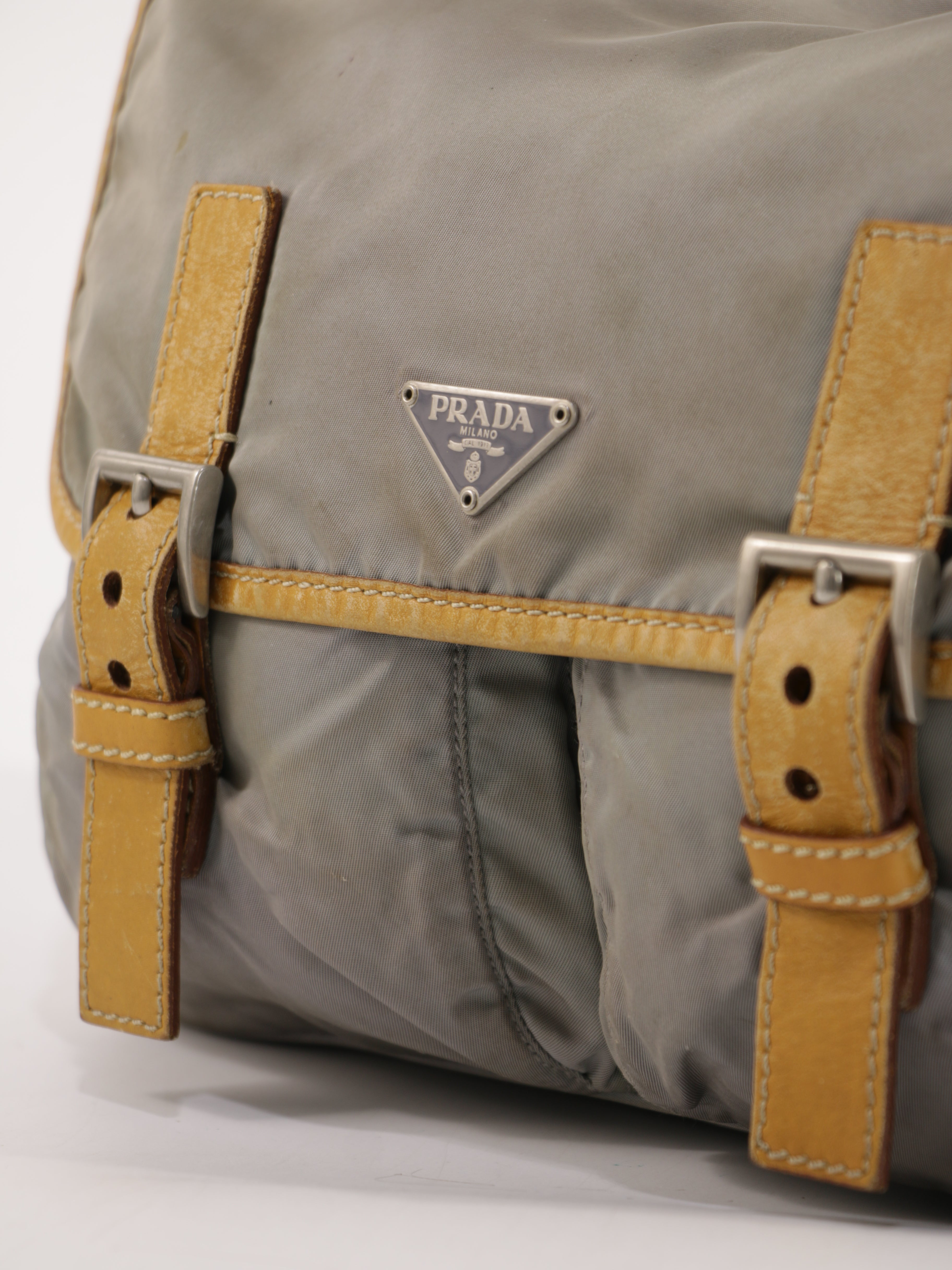 Double Buckle Messenger