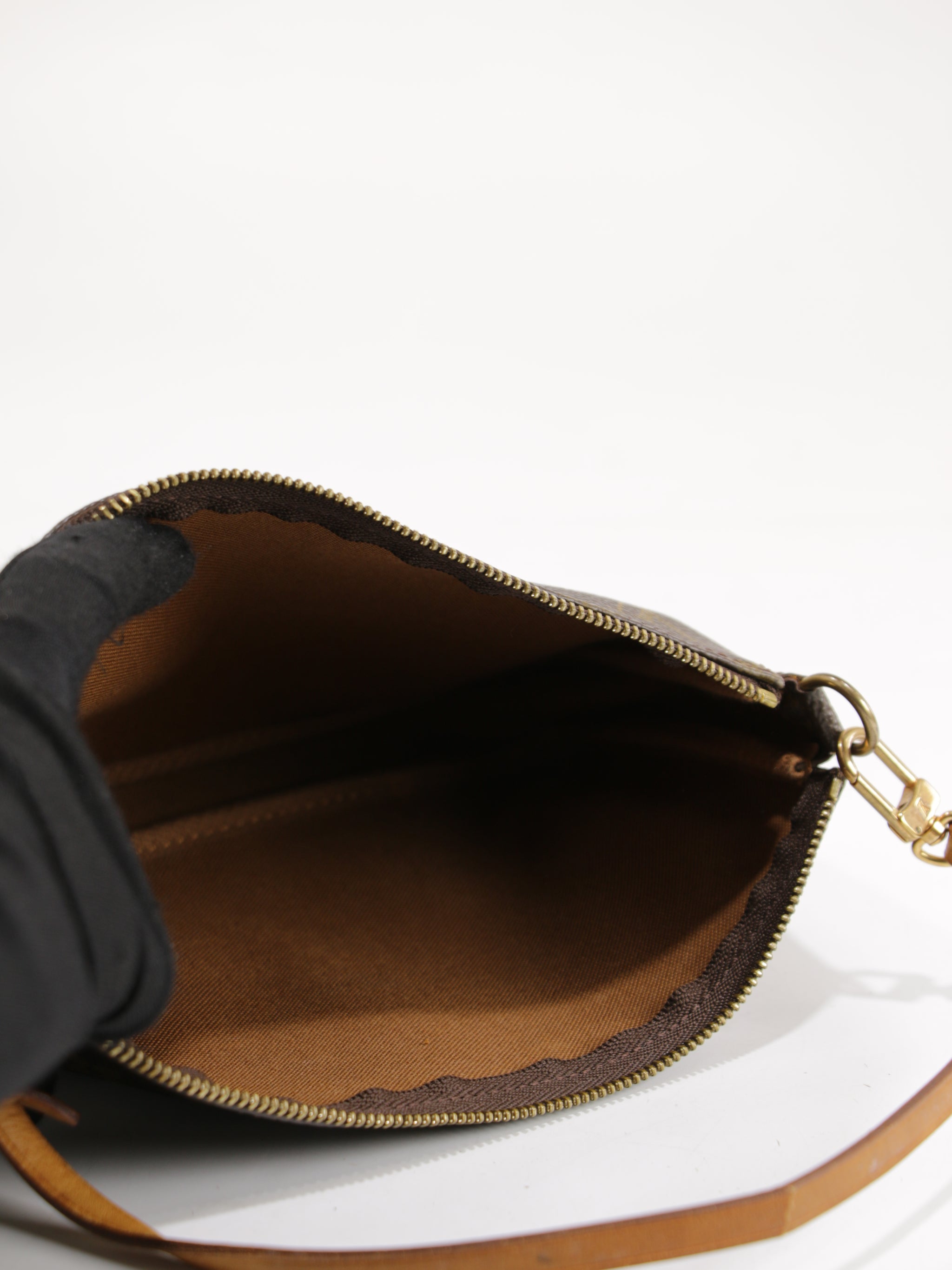 Accessories pochette