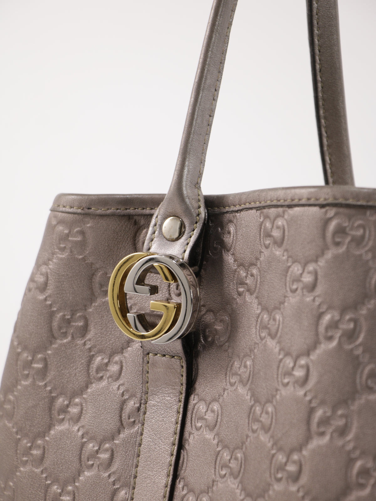 Gucci Shoulder Bag