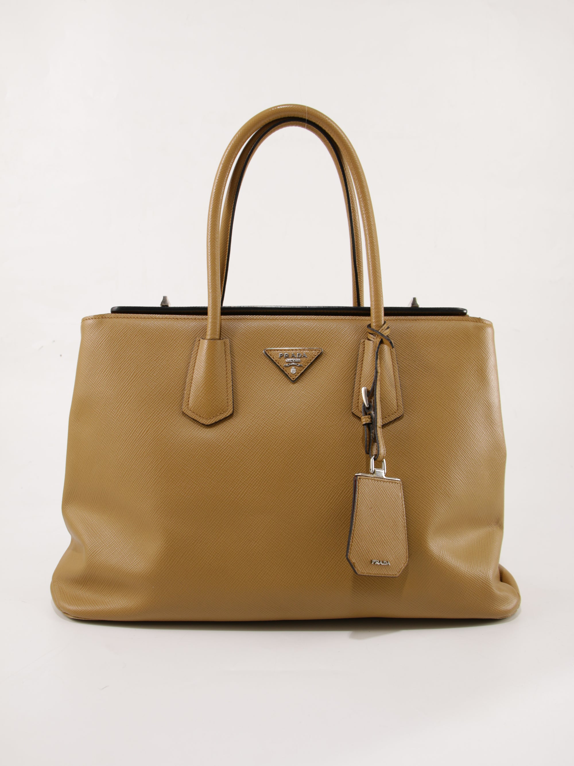 Twin Pocket