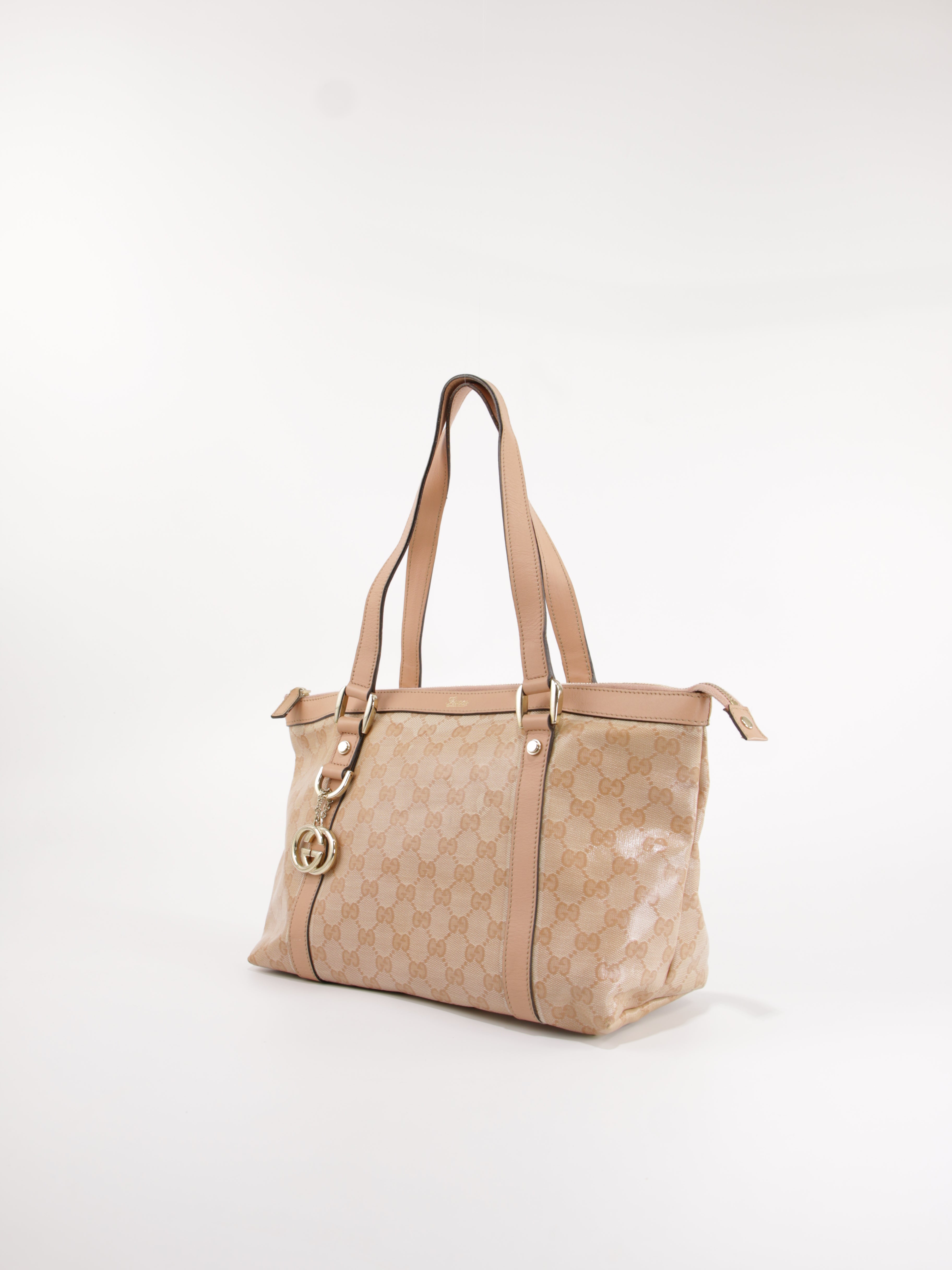 Abbey Zip Tote
