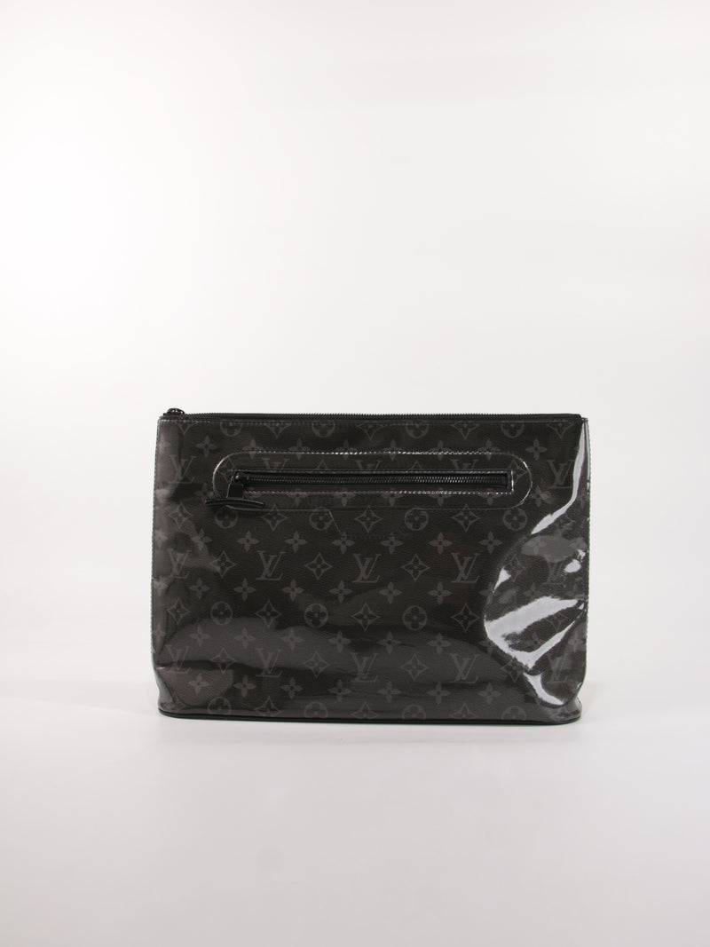 Louis Vuitton pochettes