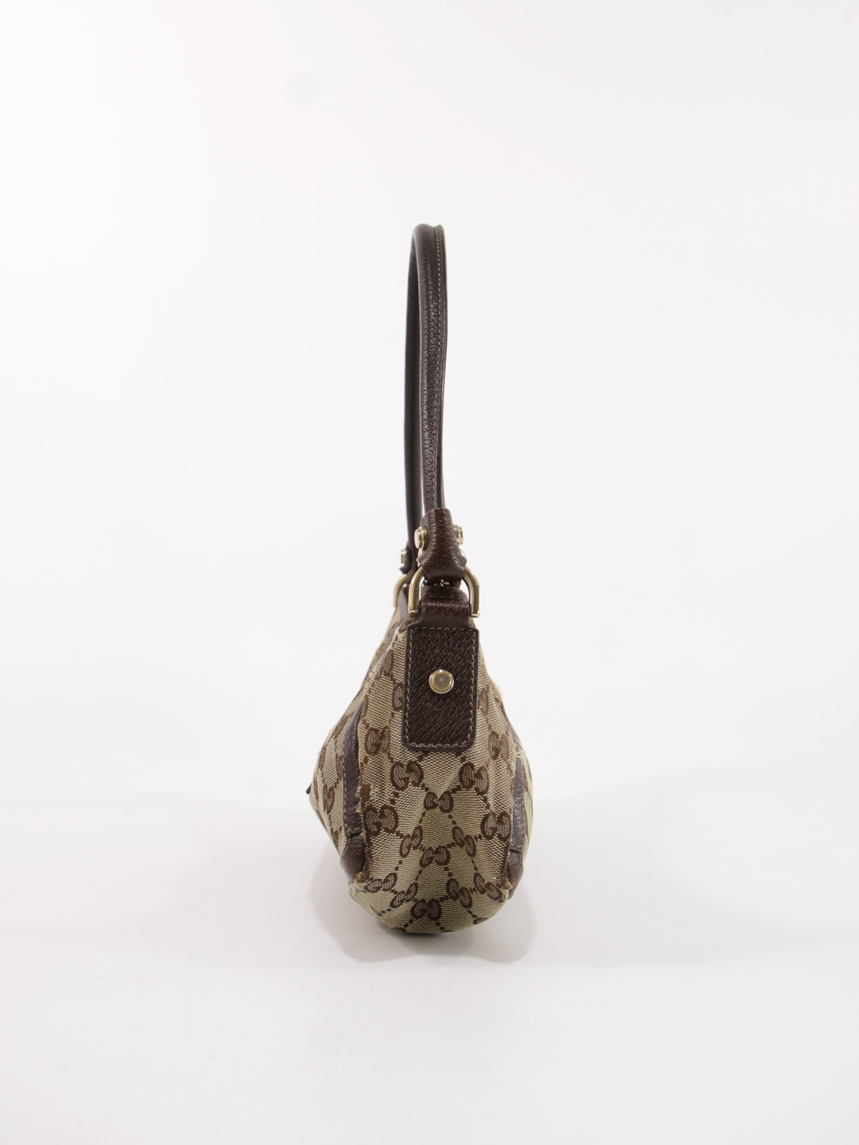 Abbey D-Ring Pochette