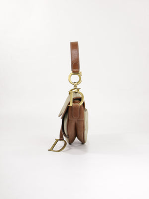 Saddle