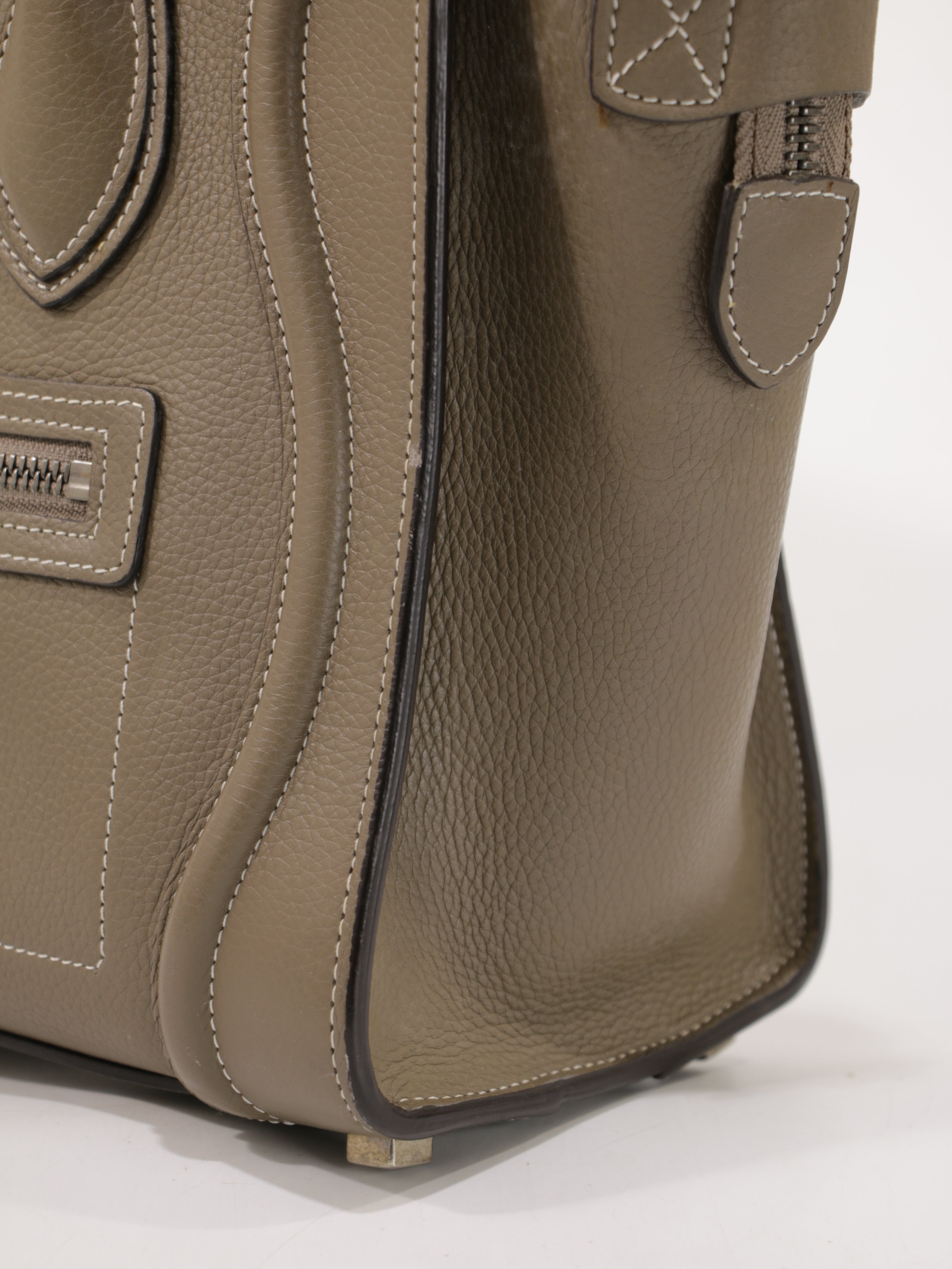 Medium Luggage