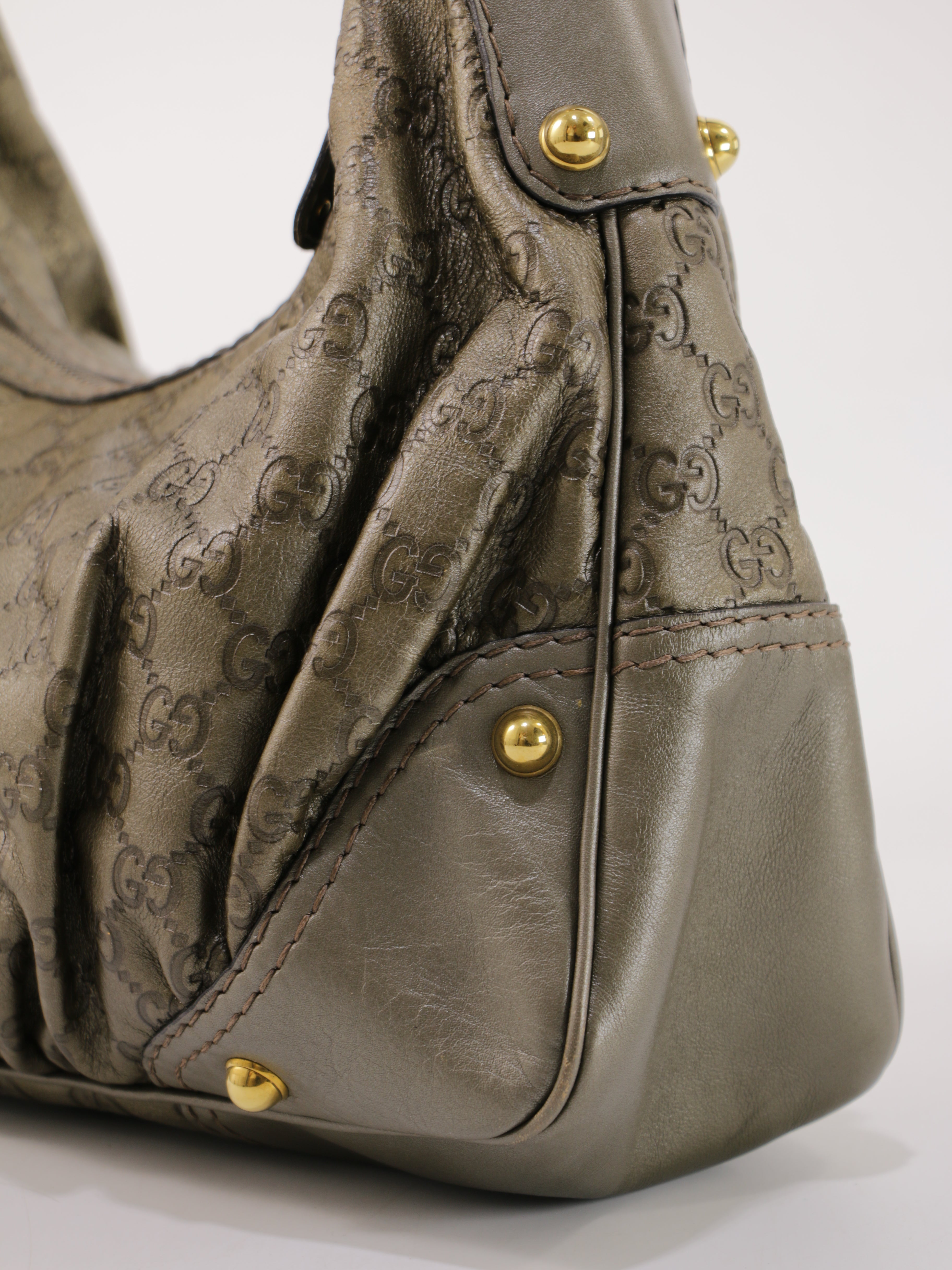 Gucci Shoulder Bag