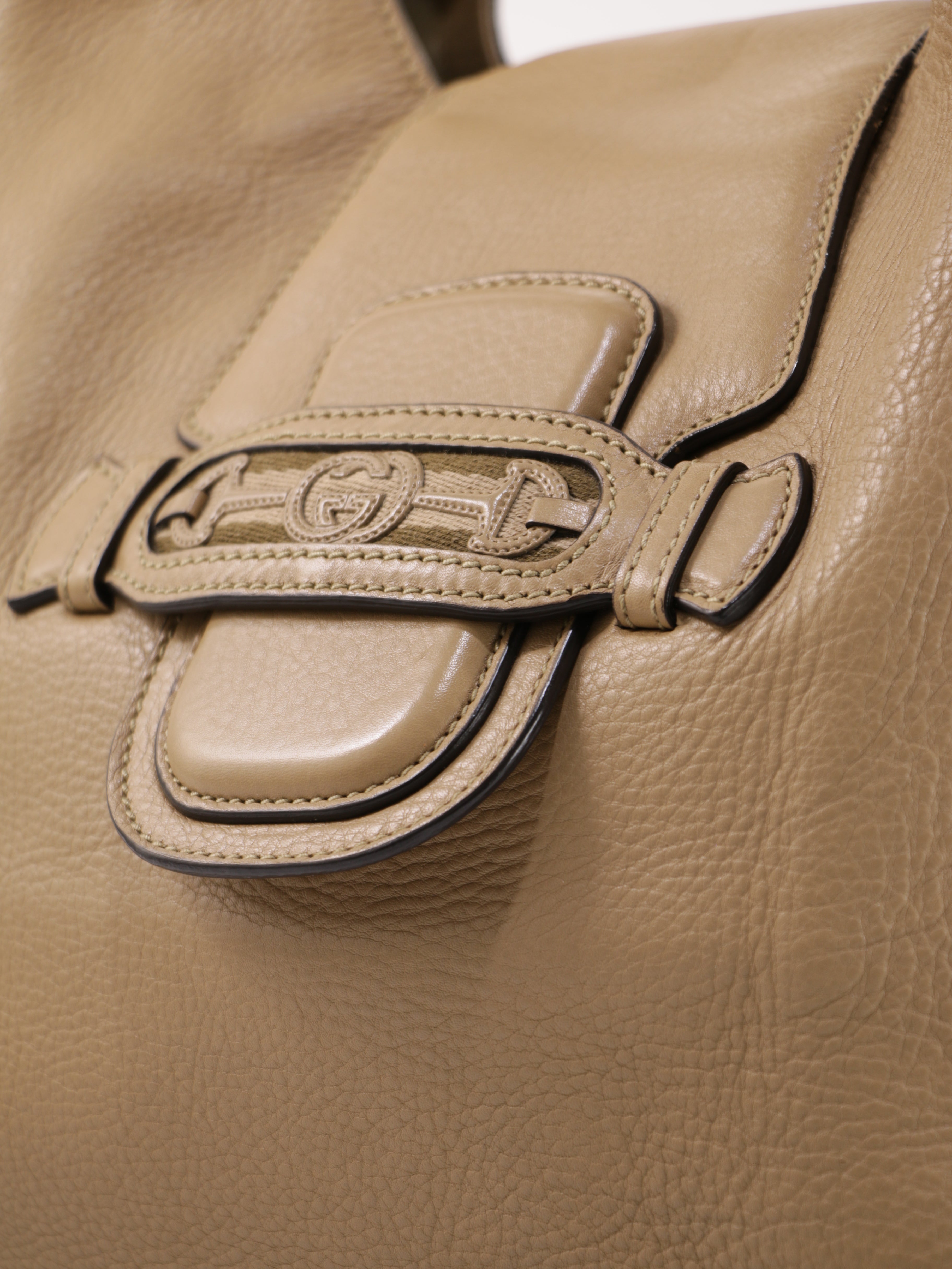 Gucci Shoulder Bag