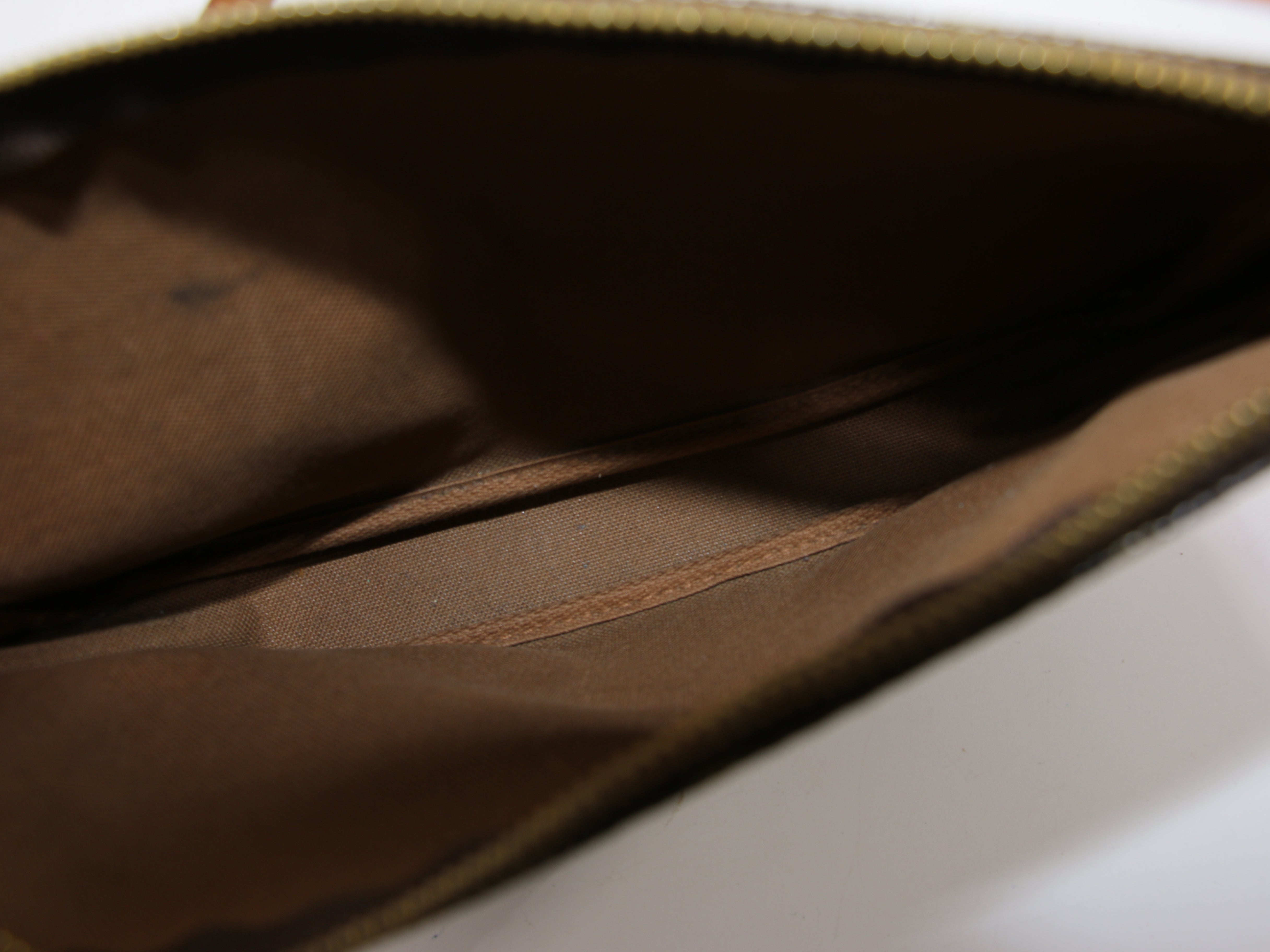 Louis Vuitton Accessories Pochette
