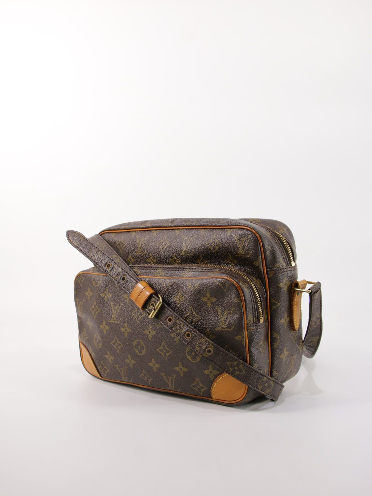 Louis Vuitton Nile PM