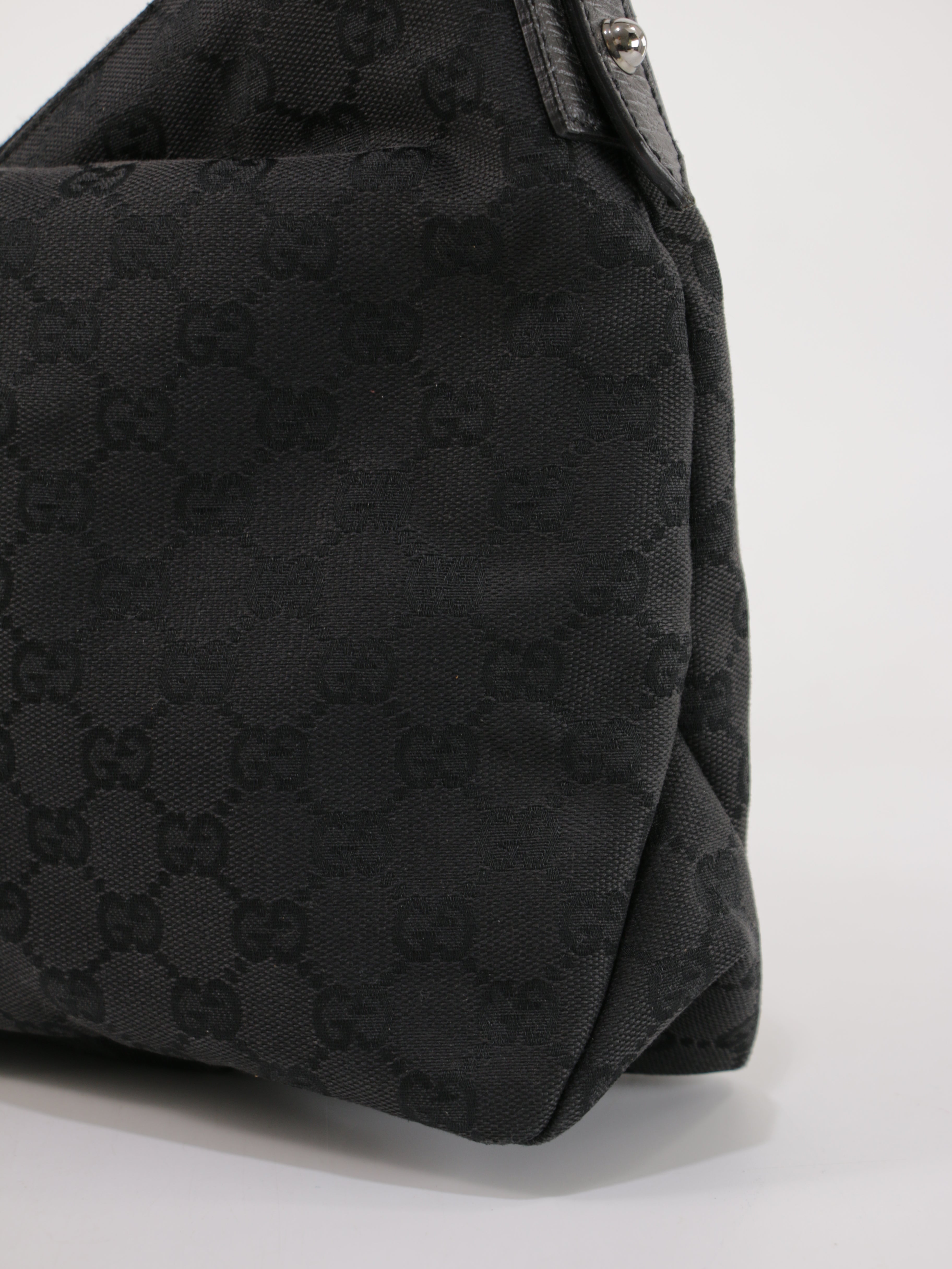 Gucci Shoulder Bag