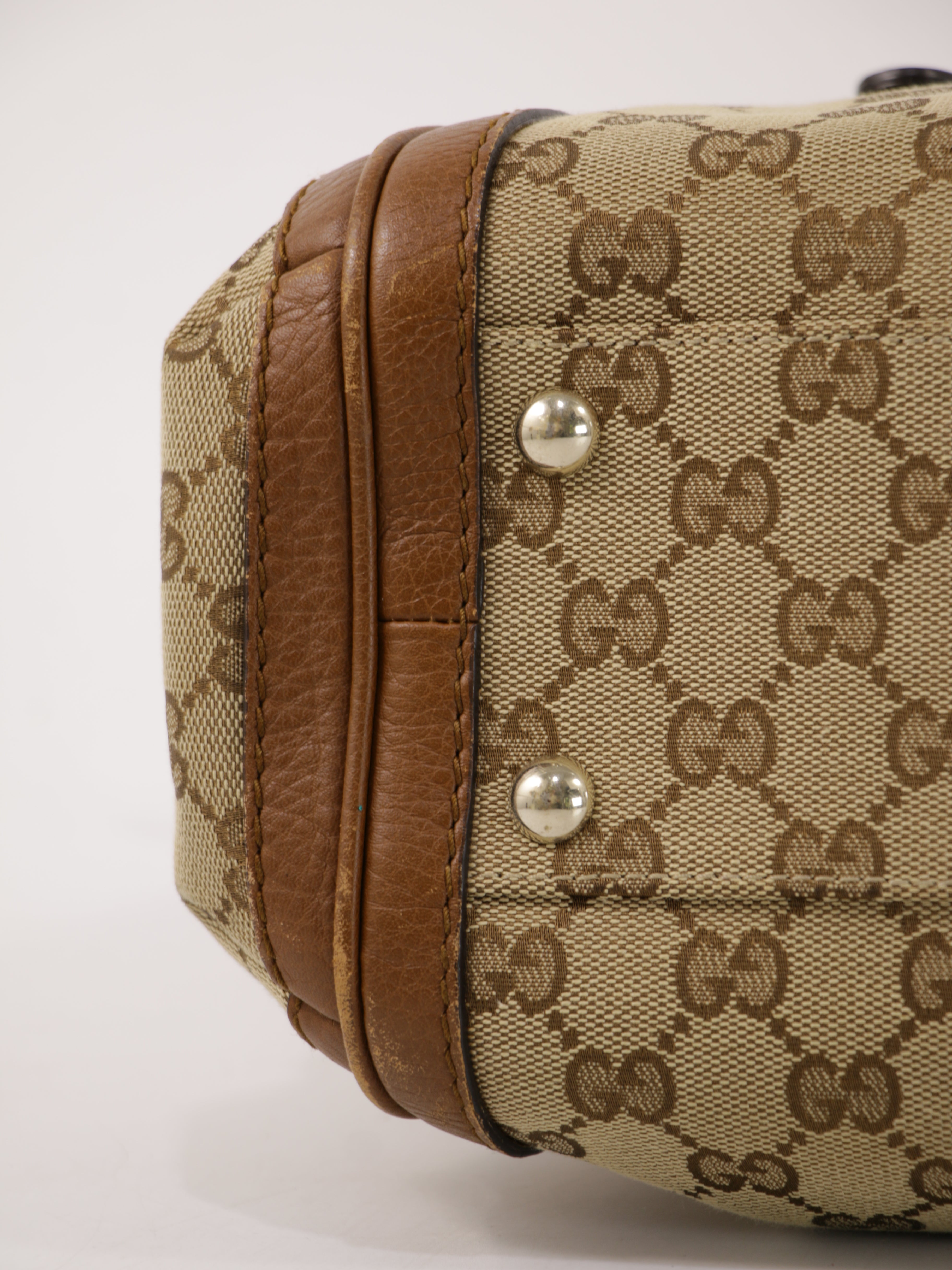 Gucci Shoulder Bag