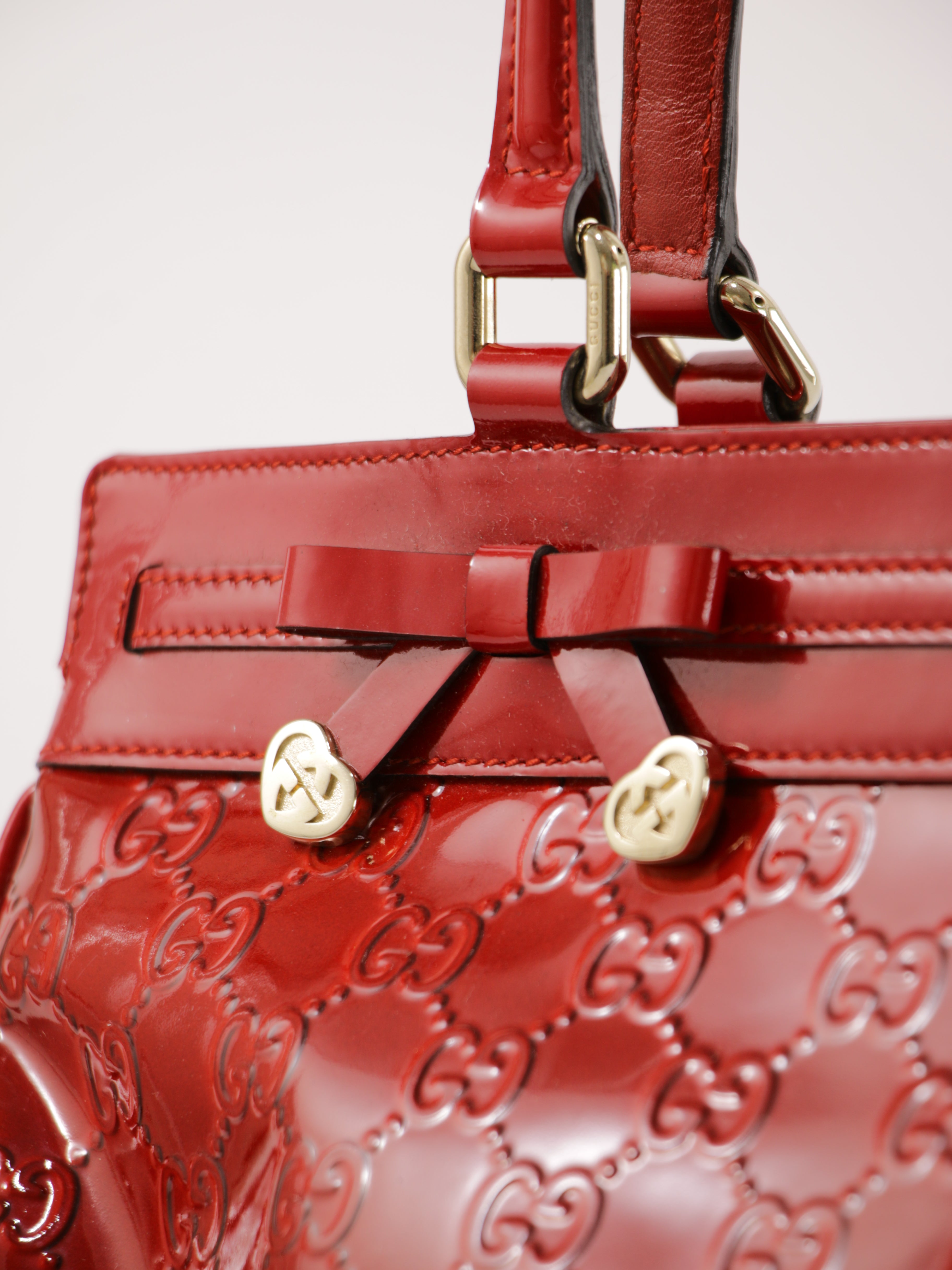 Gucci Shoulder Bag