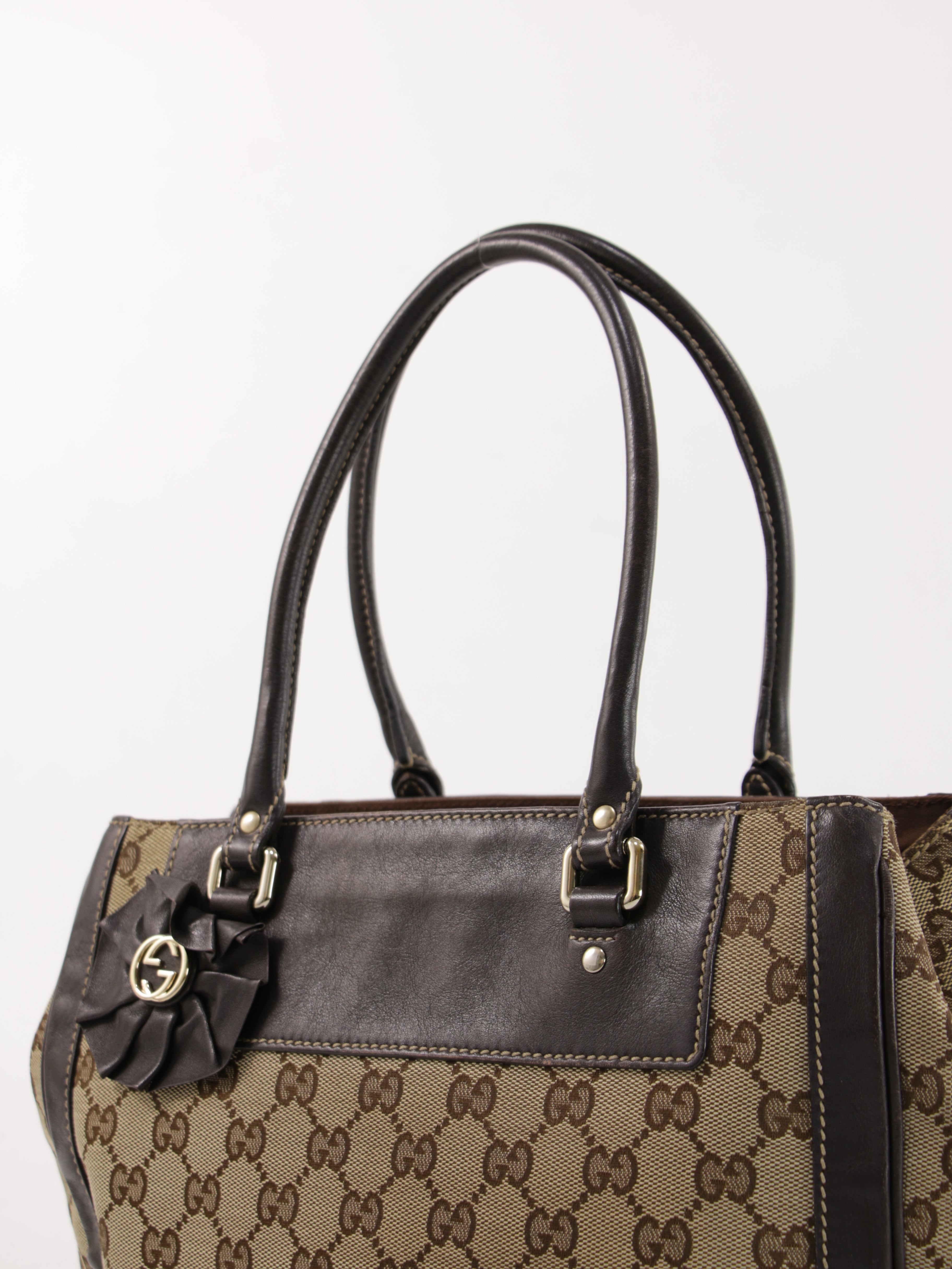 Gucci Shoulder Bag