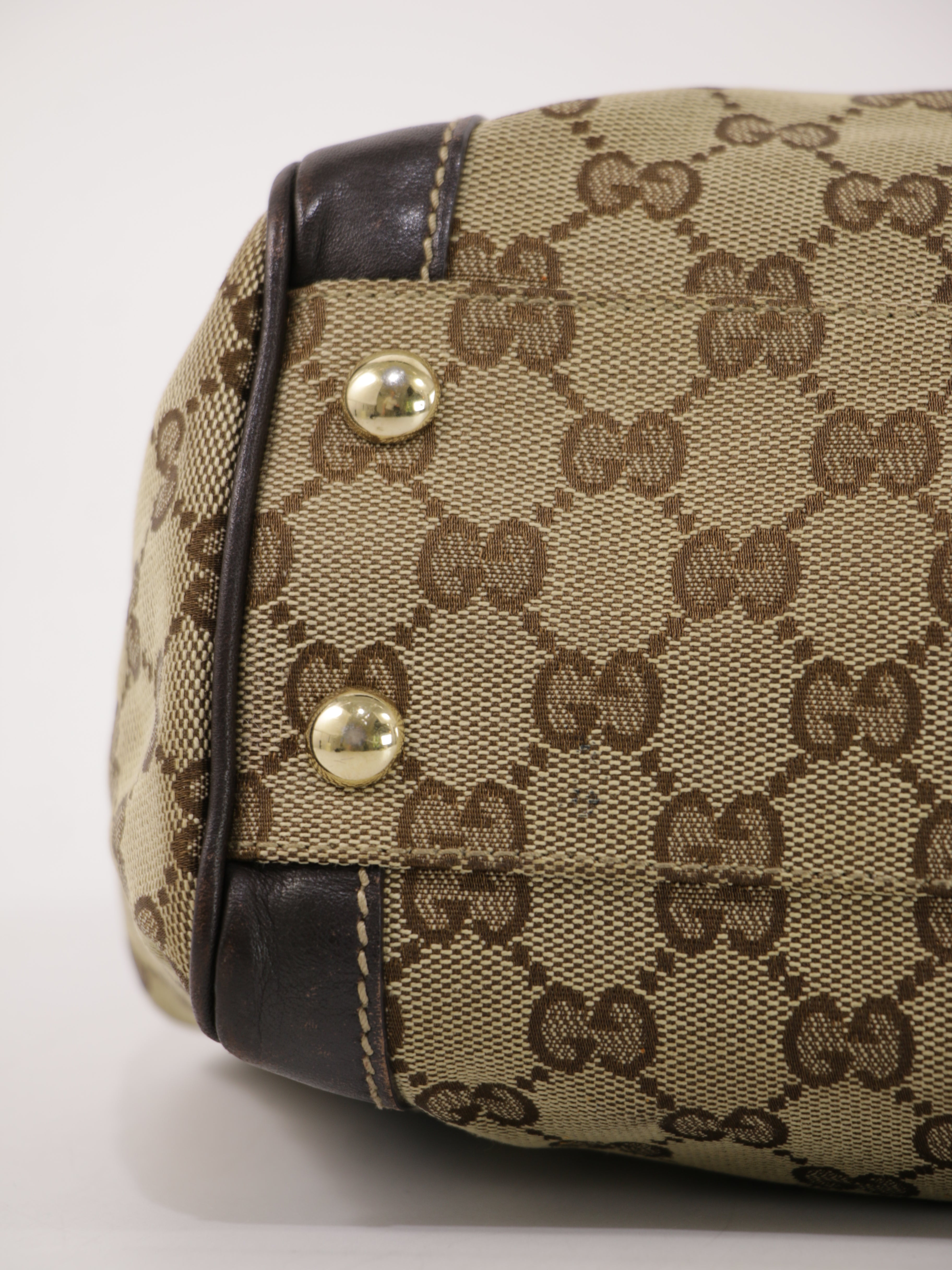 Gucci Shoulder Bag