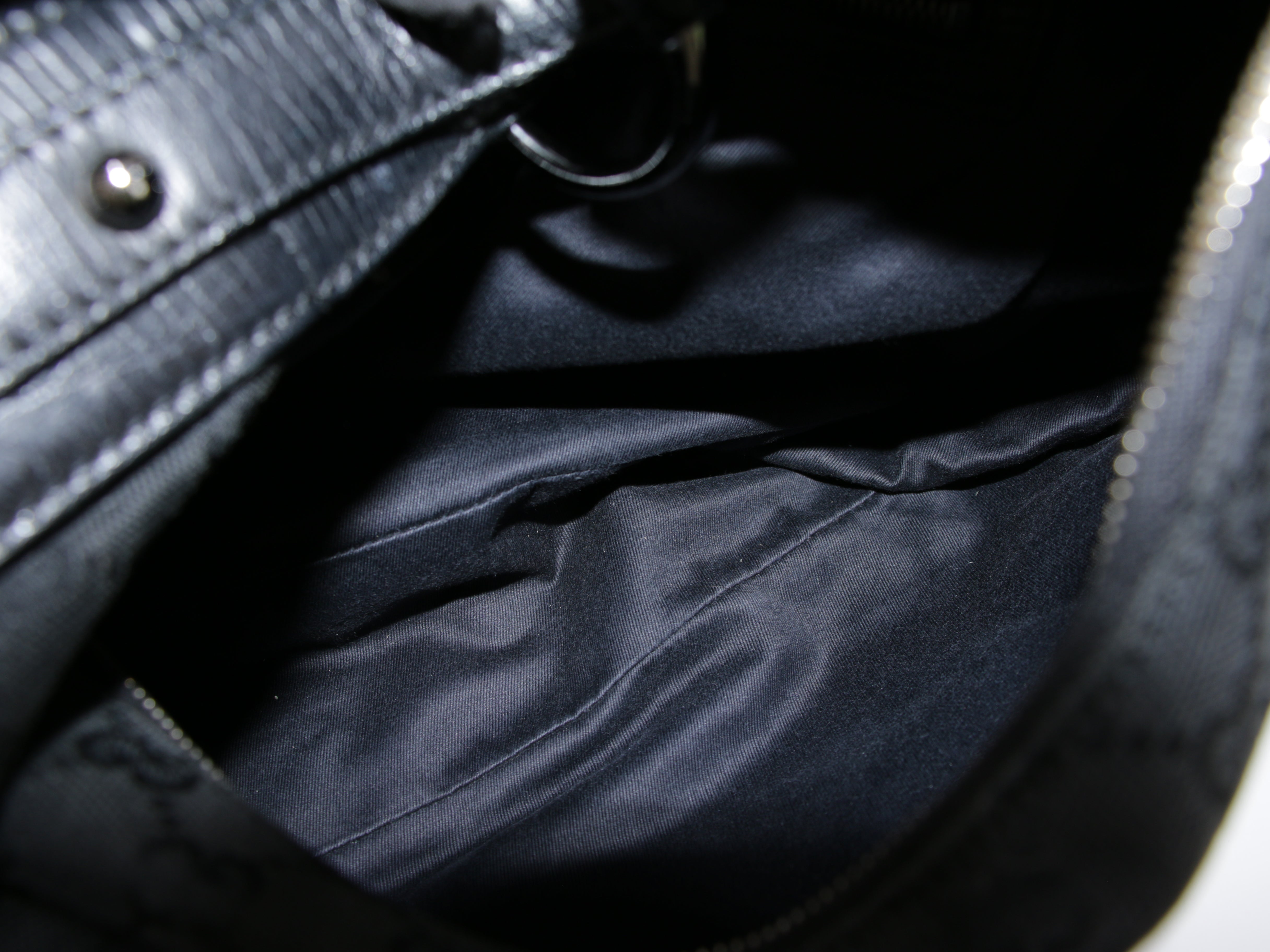 Gucci Shoulder Bag
