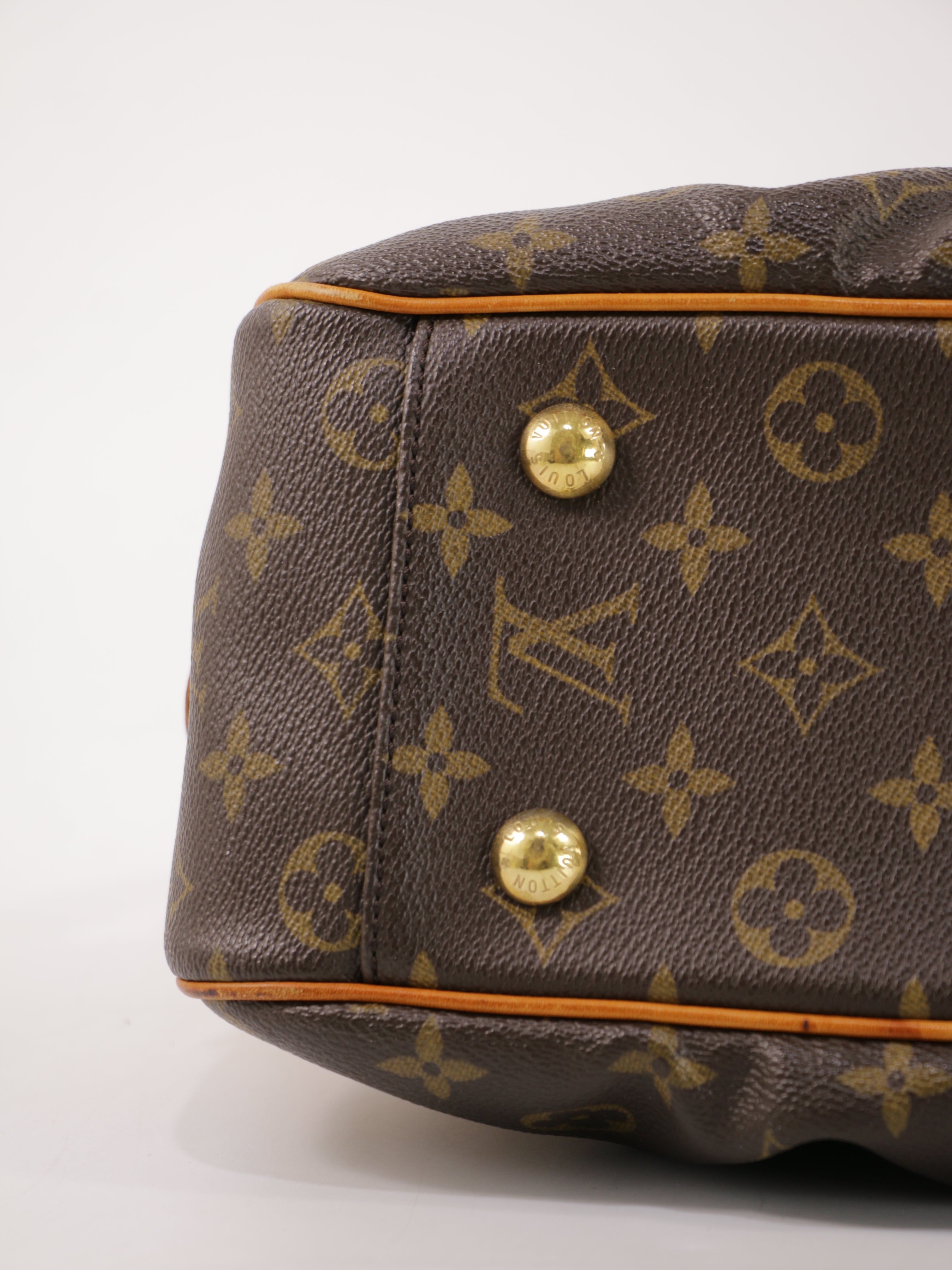 Louis Vuitton Clara PM