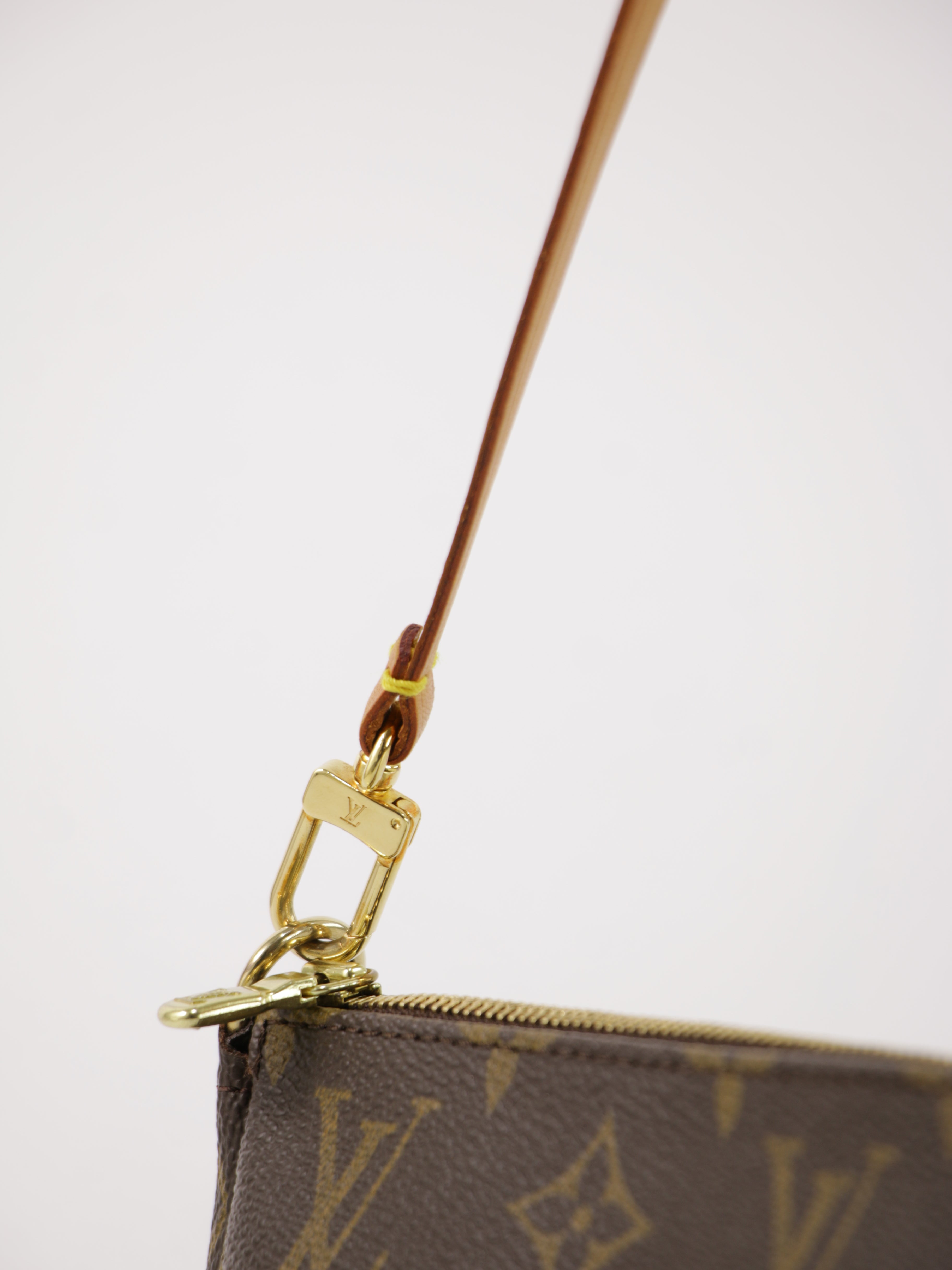 Louis Vuitton Accessories Pochette