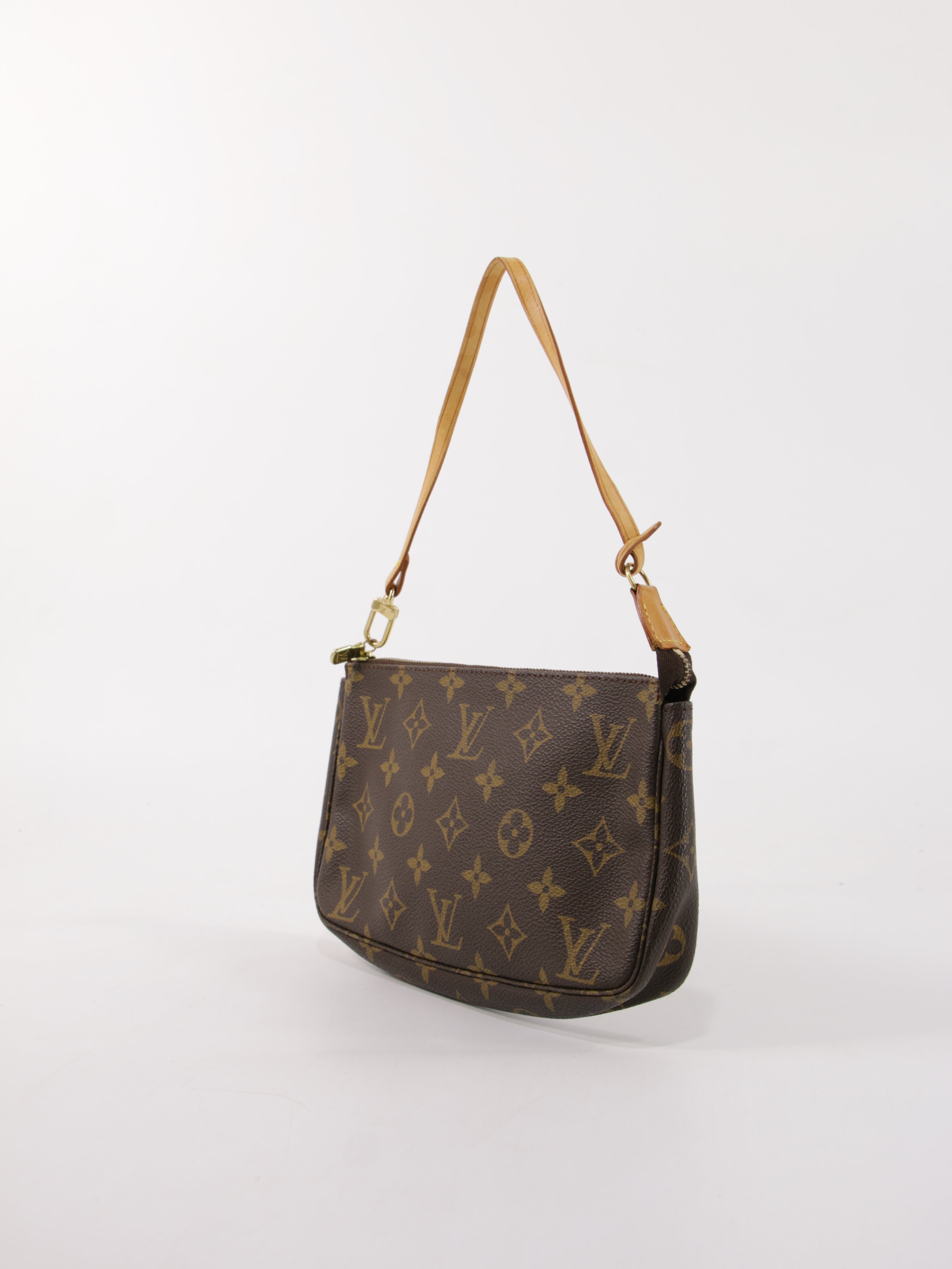 Louis Vuitton Accessories Pochette