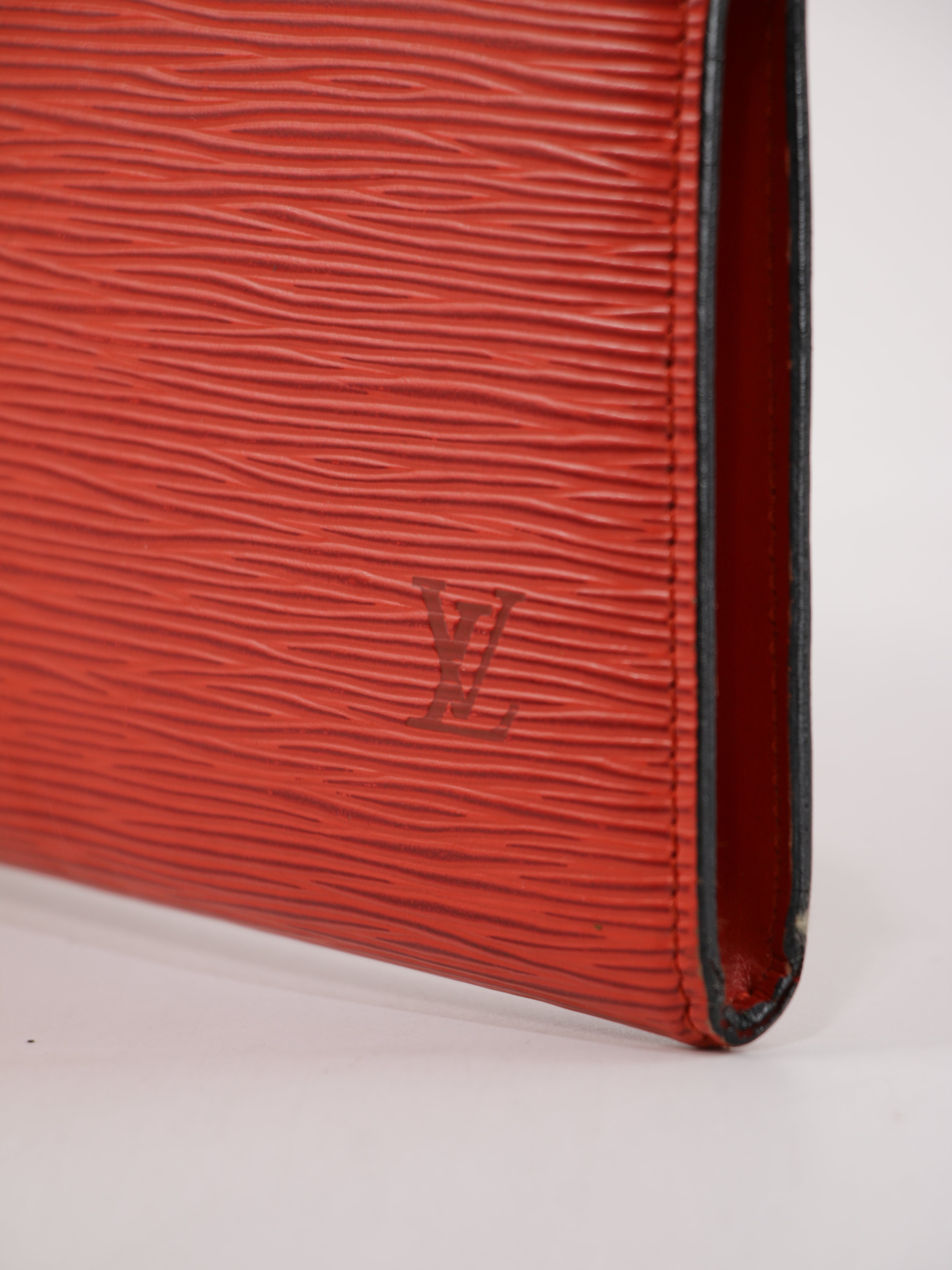 Louis Vuitton Accessories Pochette