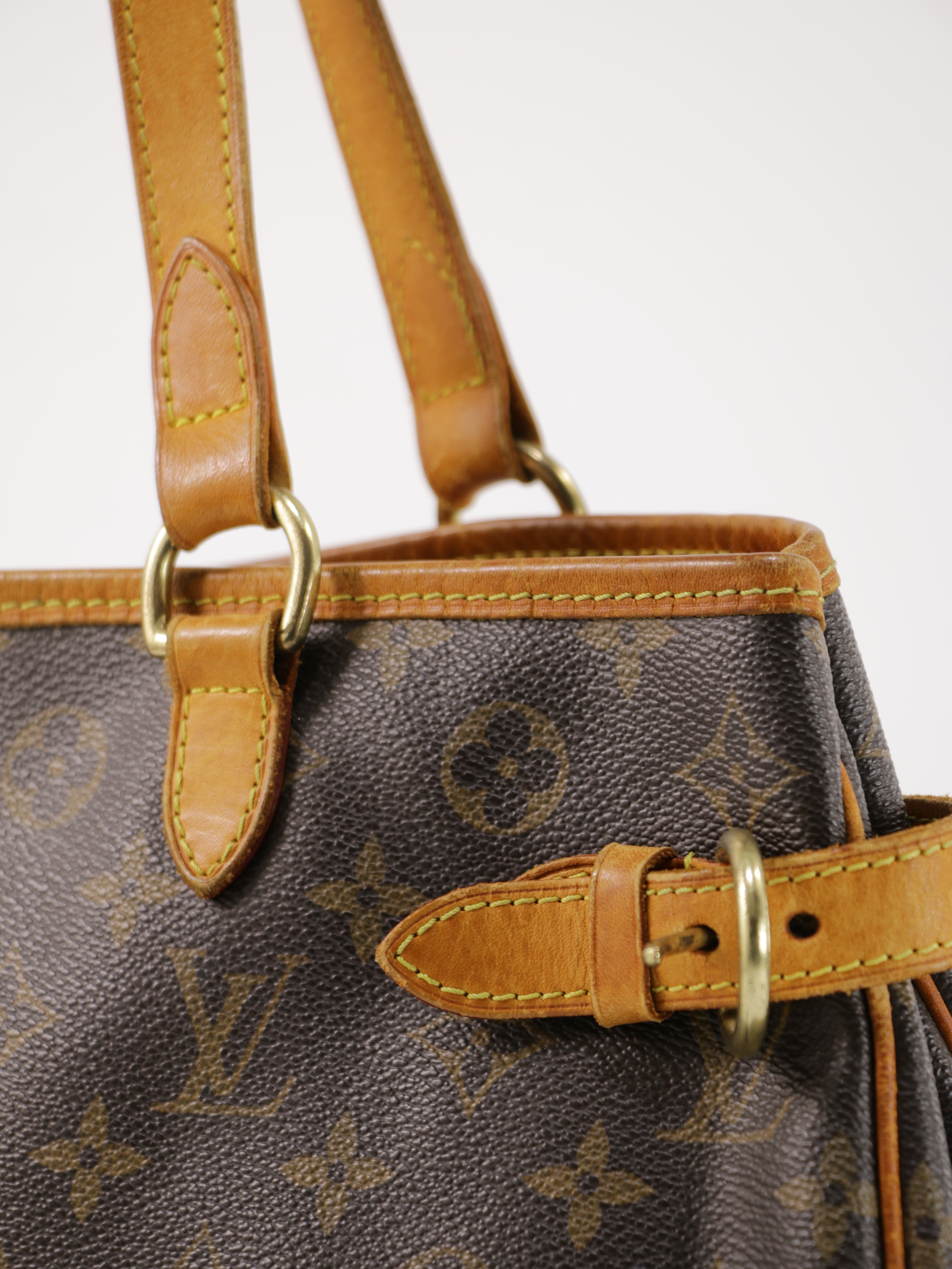 Louis Vuitton Batignolles Vertical MM
