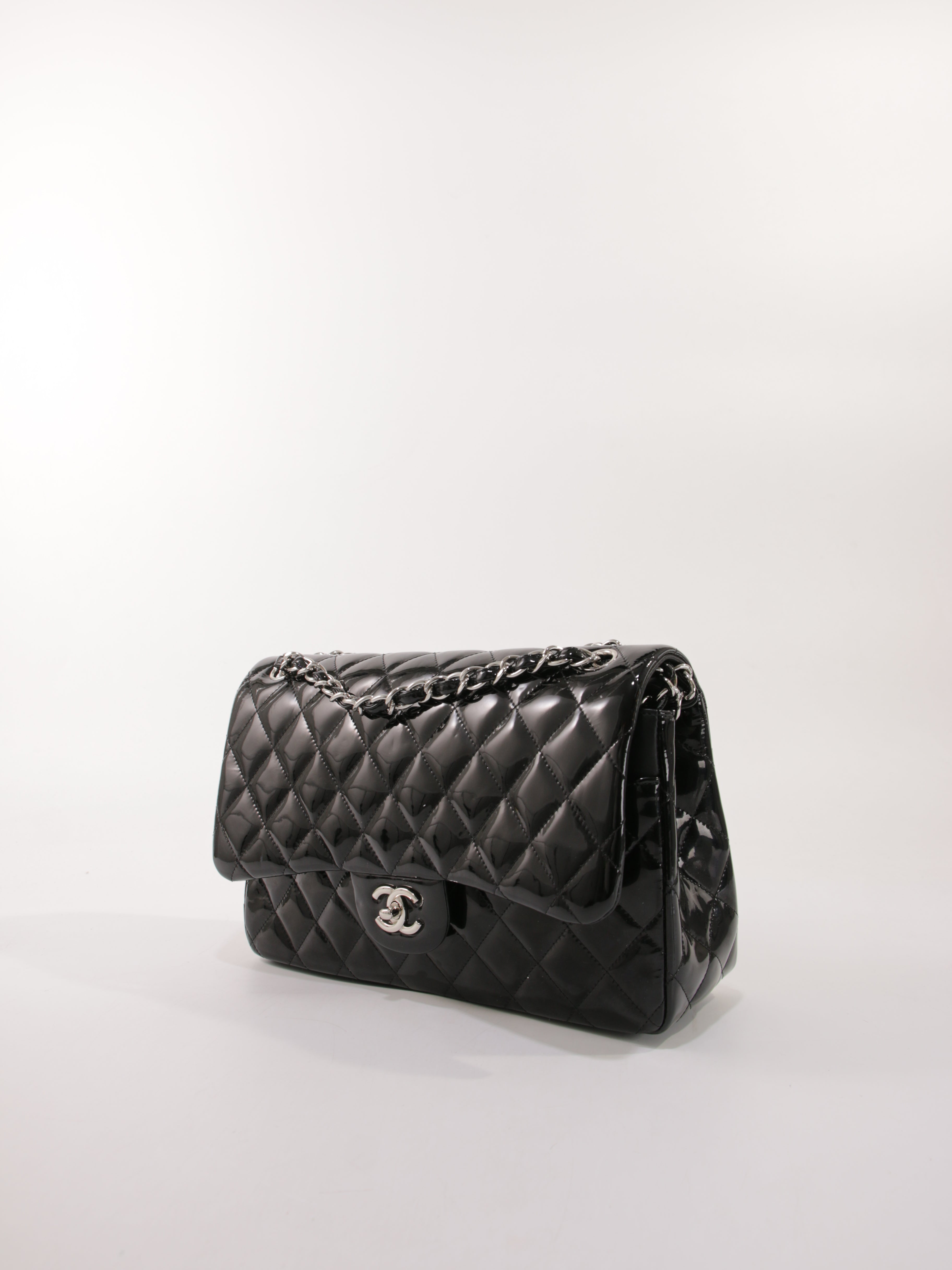 Jumbo Classic Flap