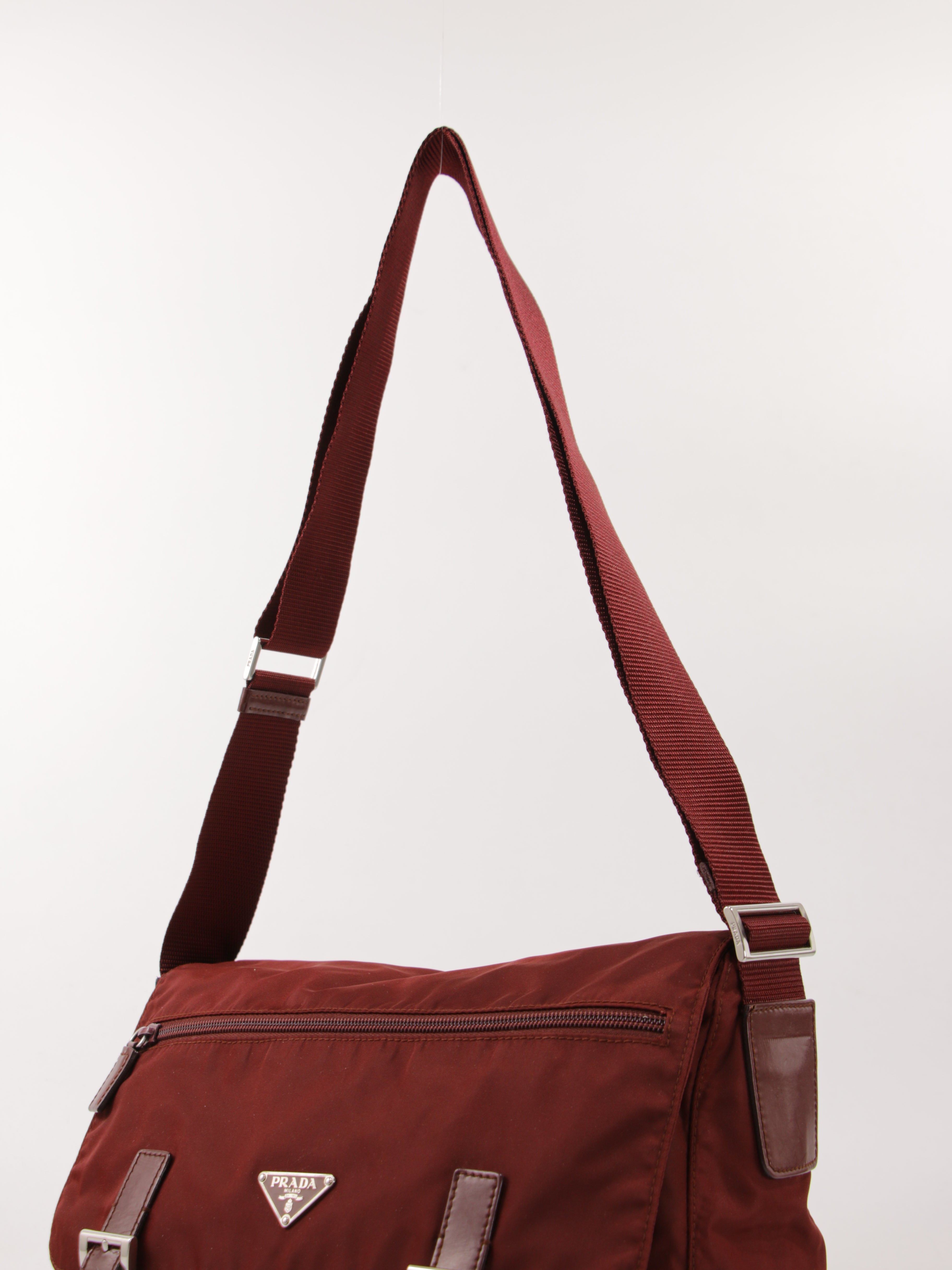 Double Buckle Messenger