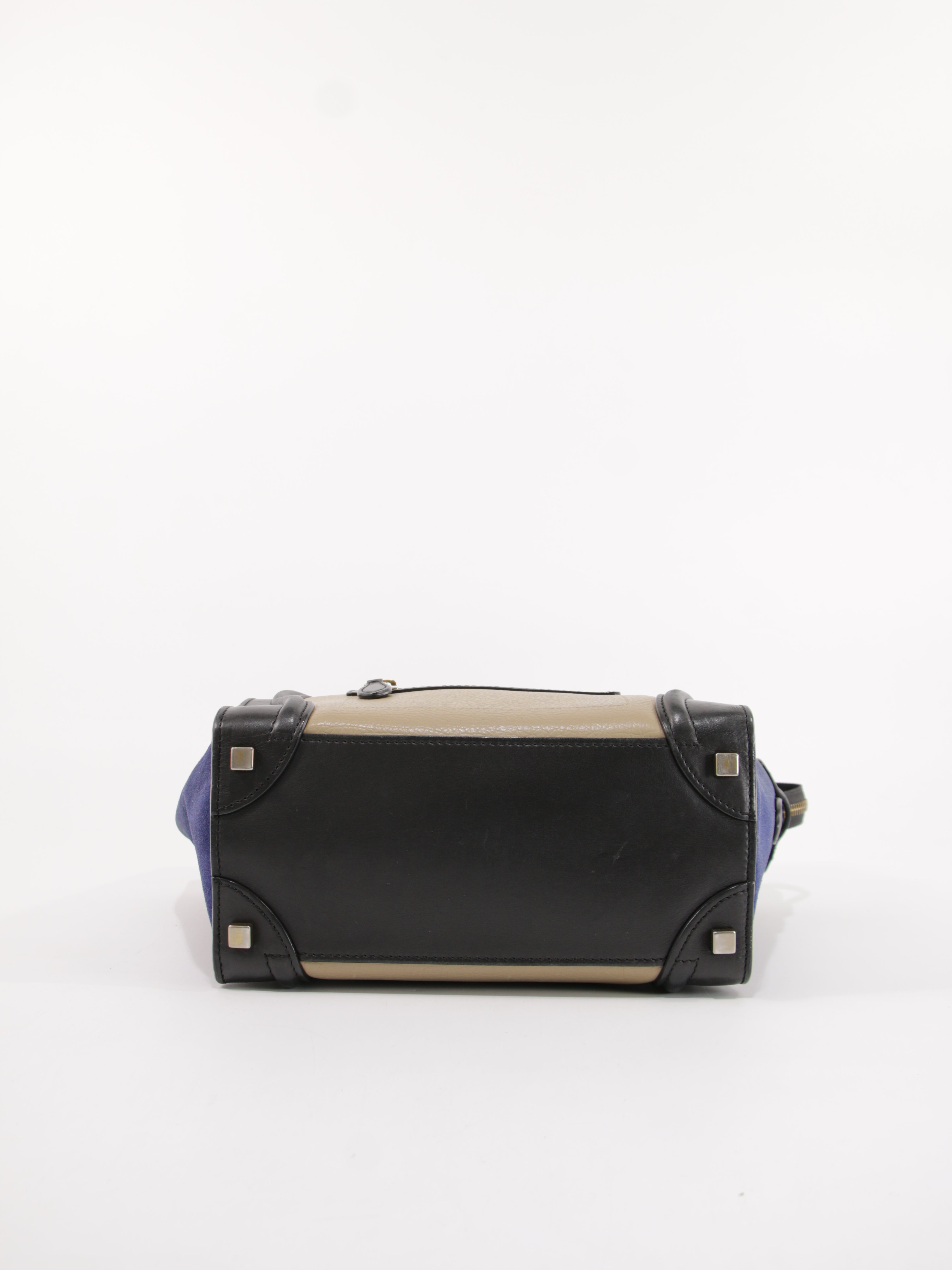 Medium Luggage