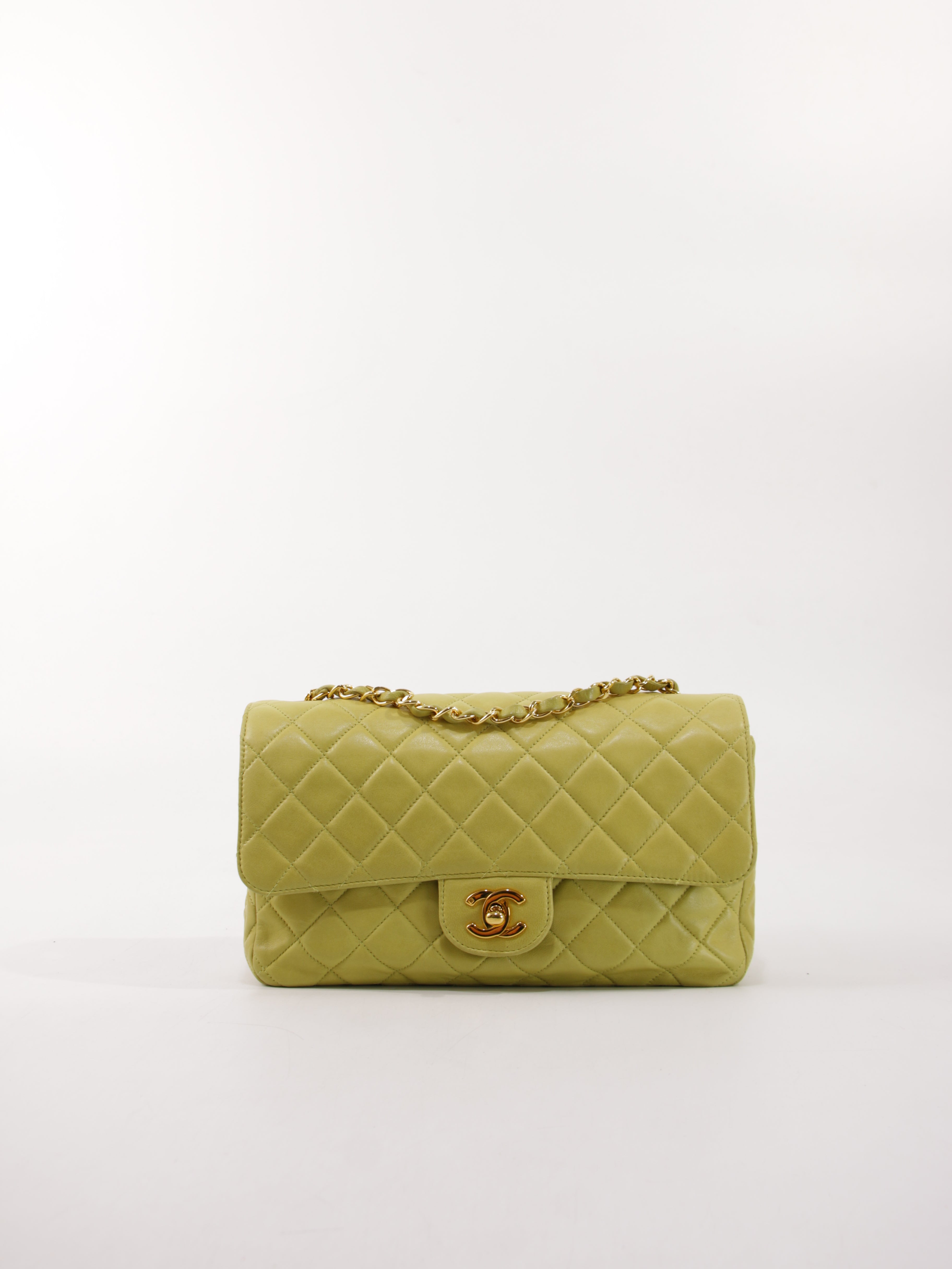 Medium Single Flap