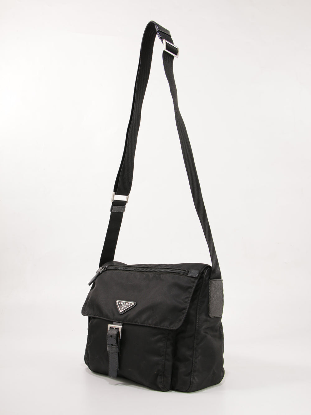 Single Buckle Messenger