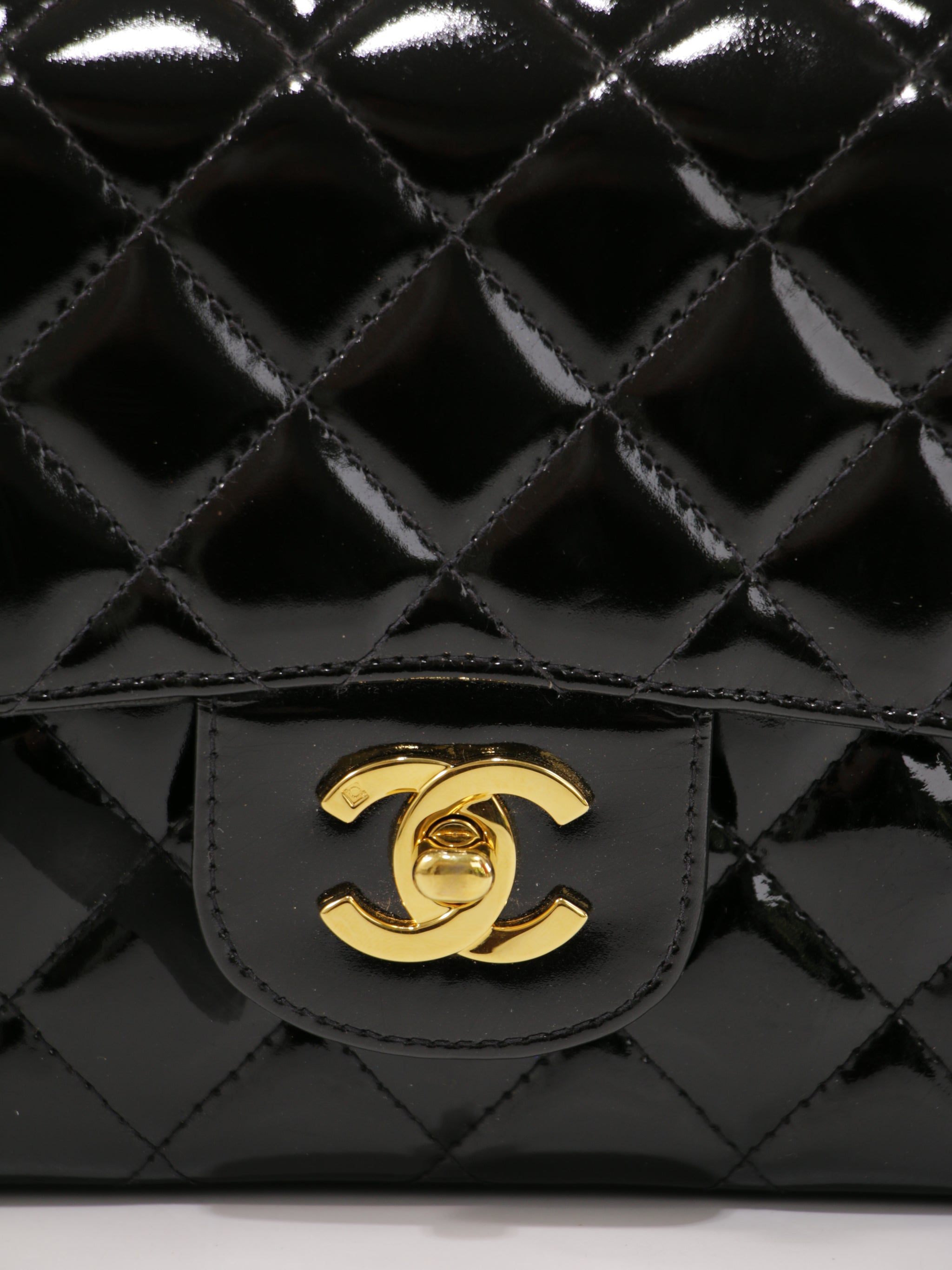 Small Classic Flap