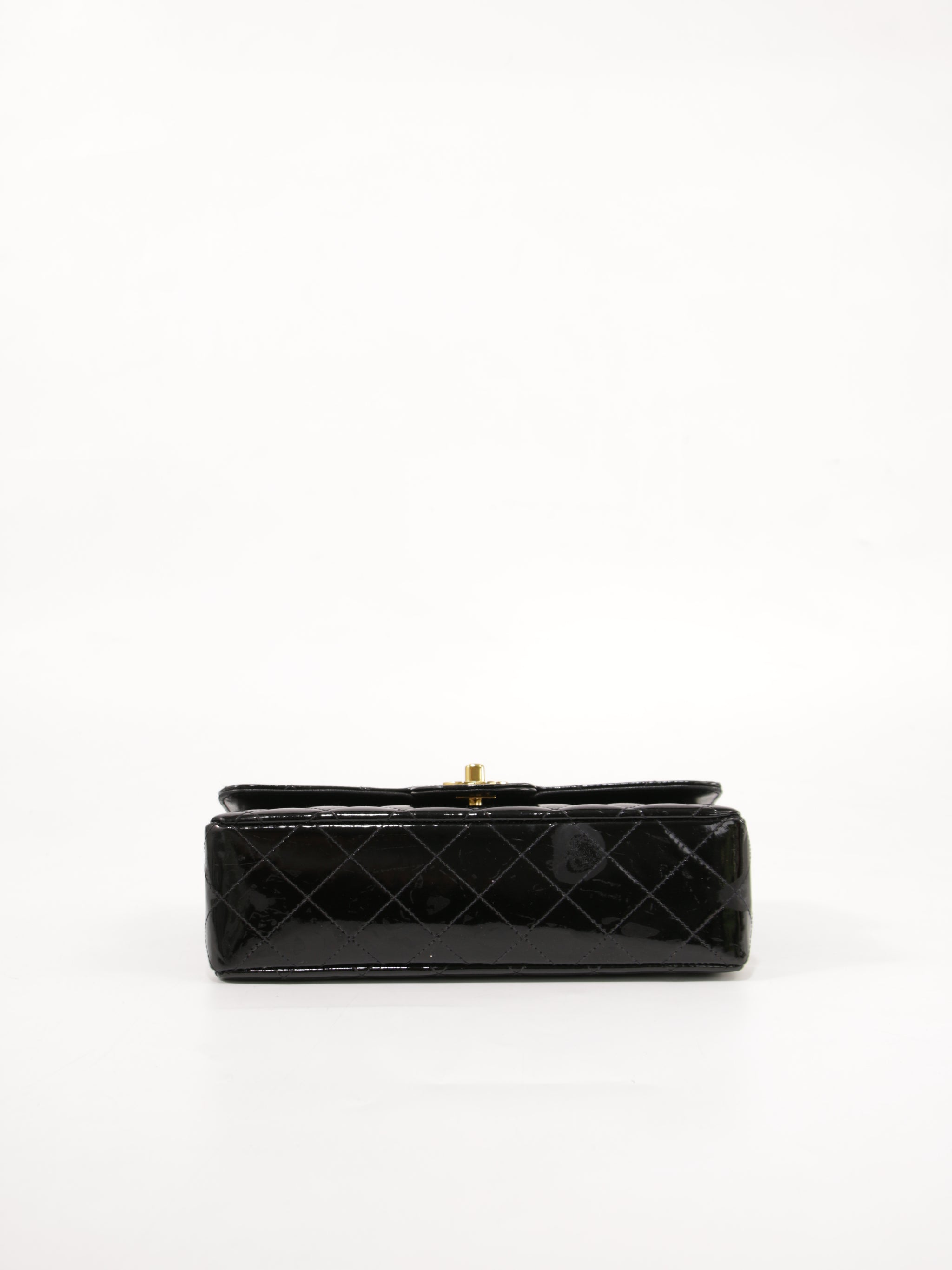 Small Classic Flap