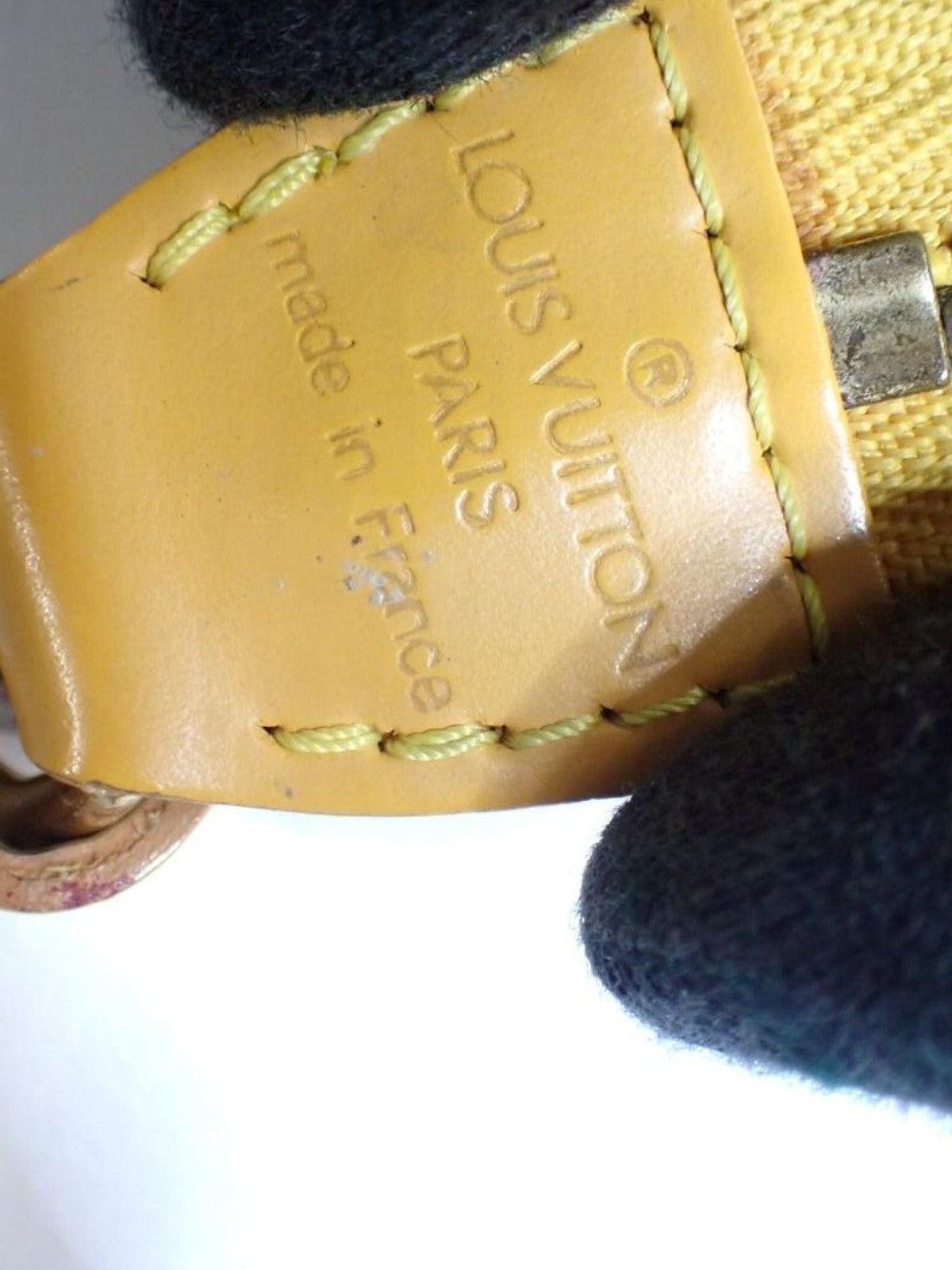 Louis Vuitton Epi Pochette