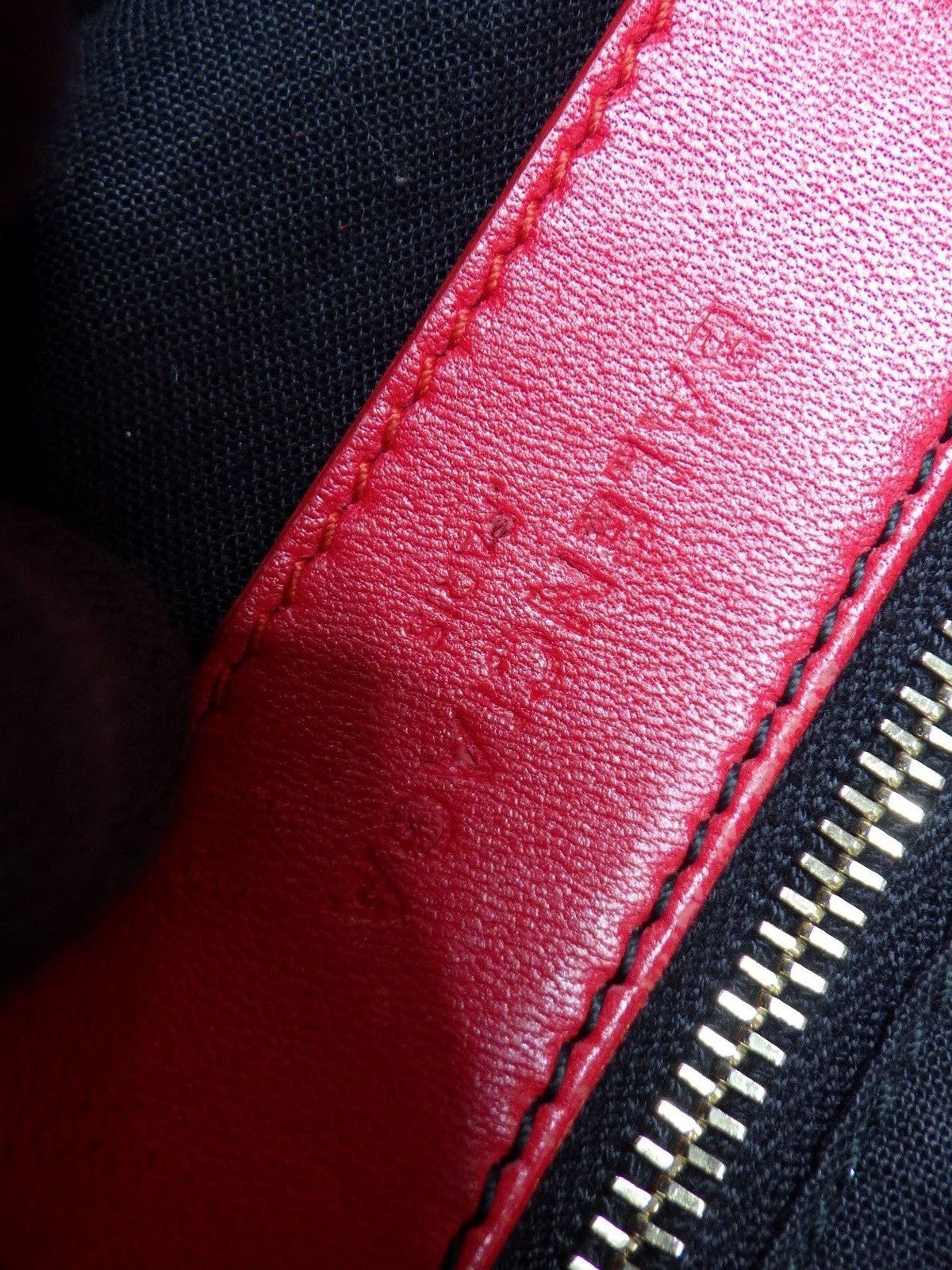Balenciaga City