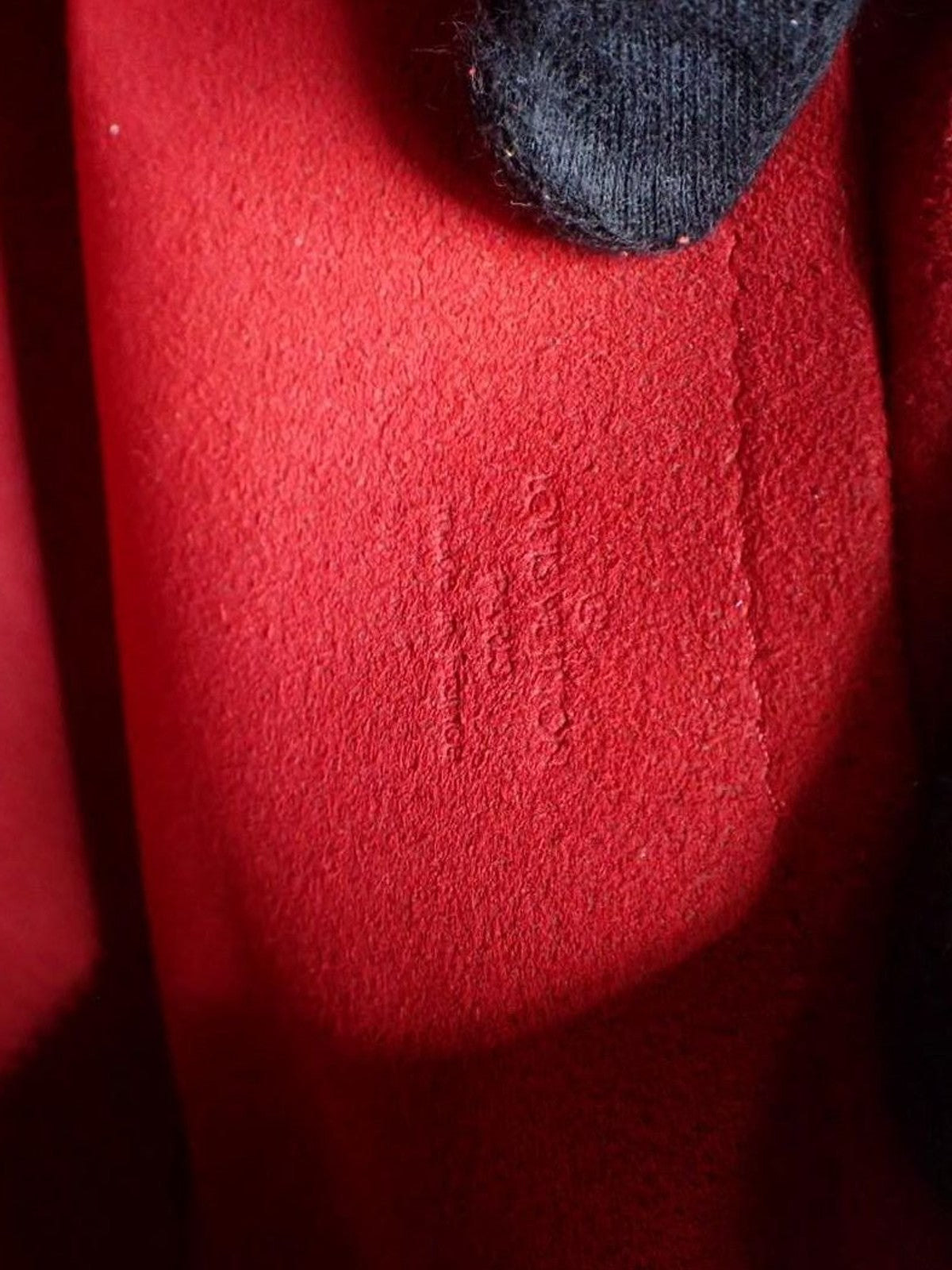 Louis Vuitton Ravello GM