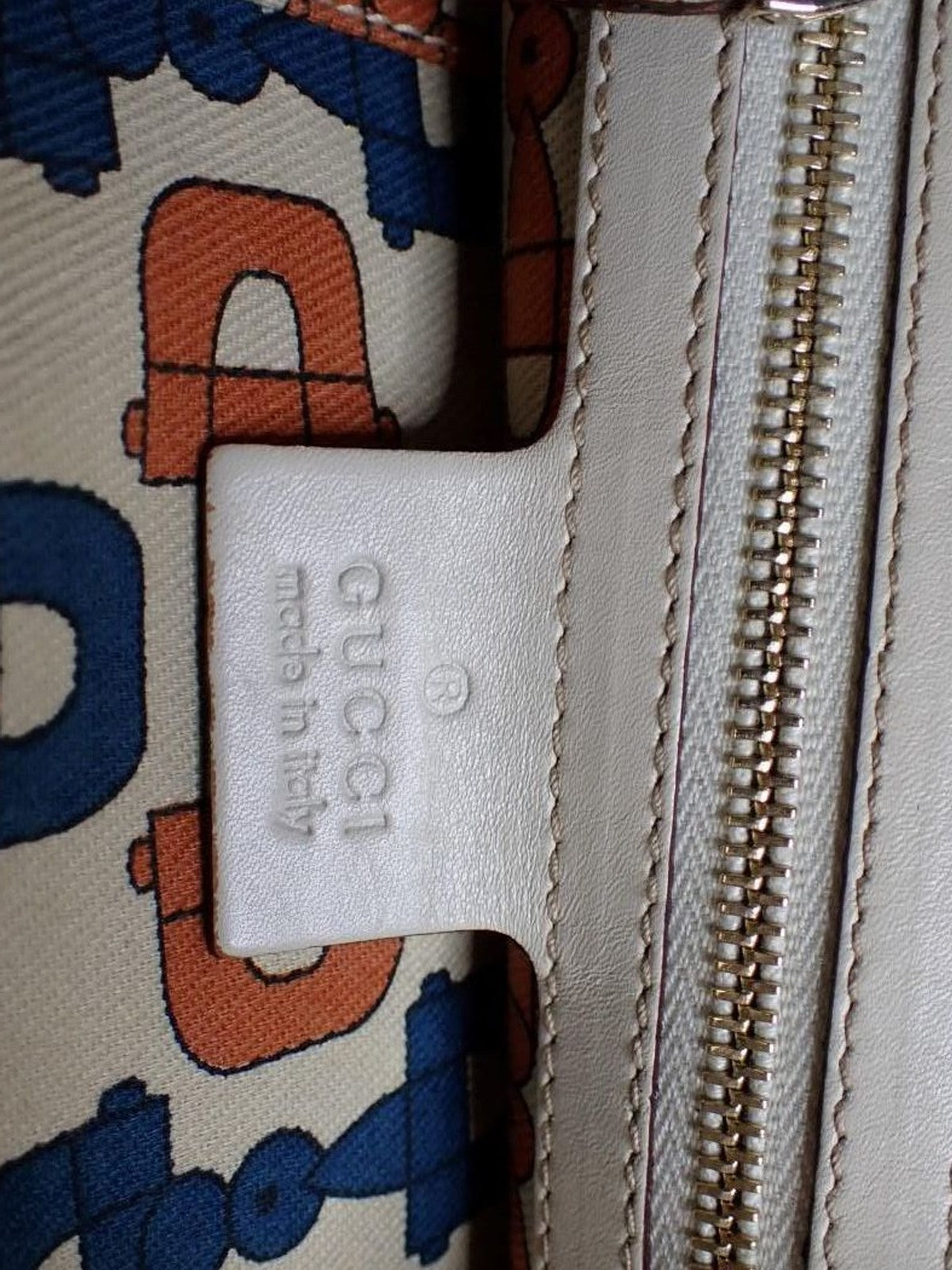 Gucci Shoulder Bag