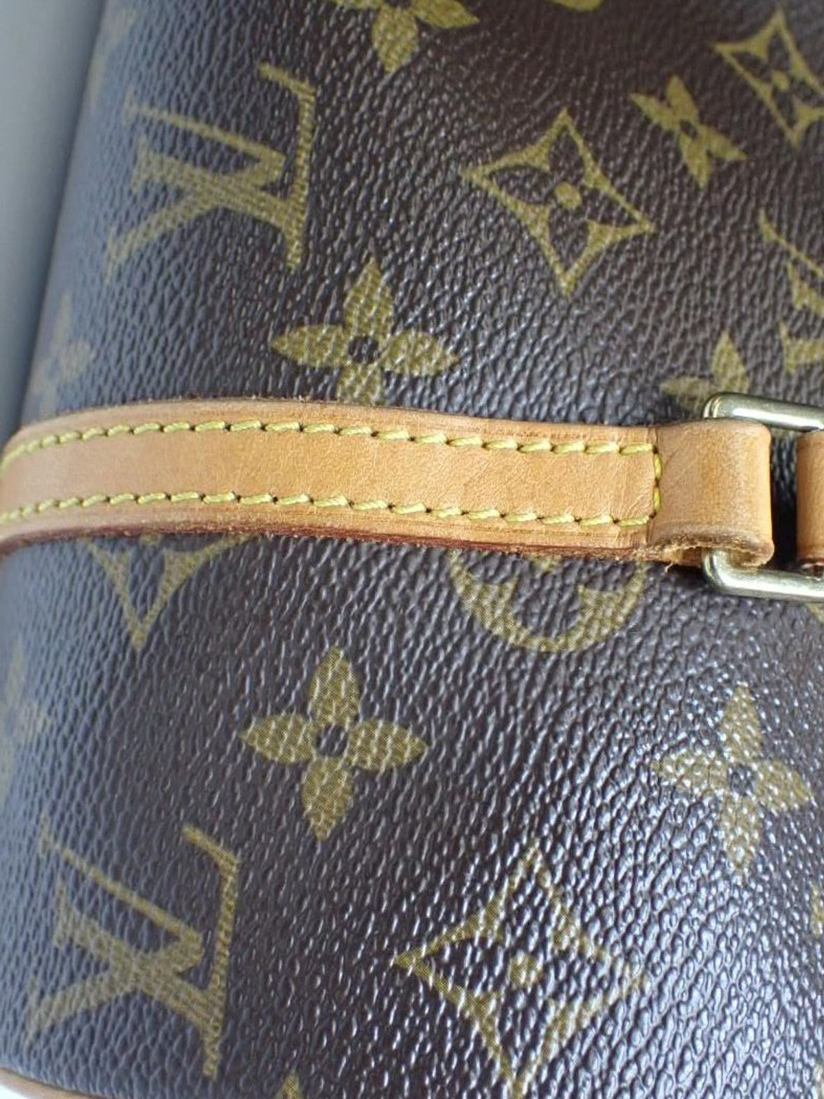 Louis Vuitton Papillon 26