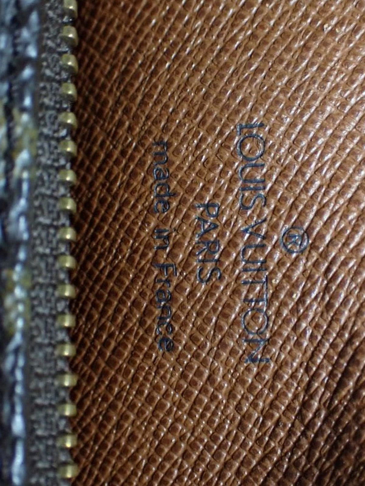 Louis Vuitton Papillon 26