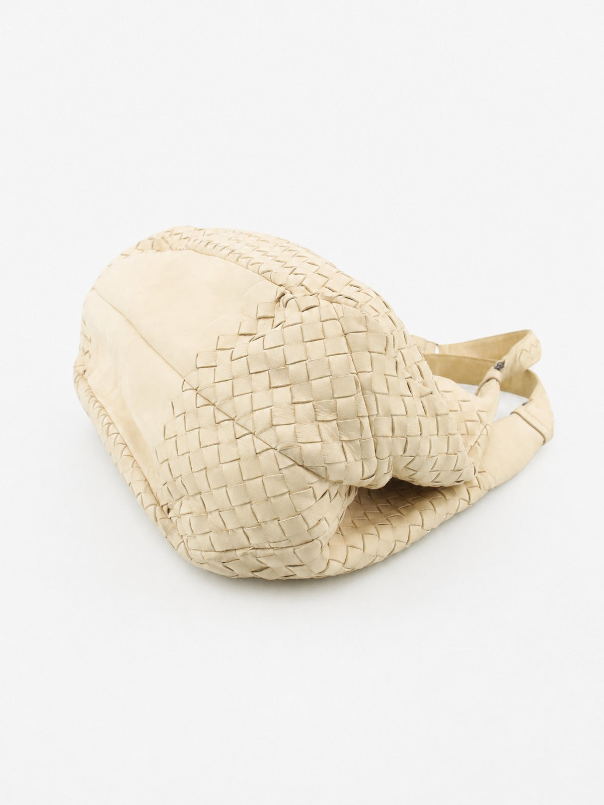 Bottega Veneta Medium Campana Hobo
