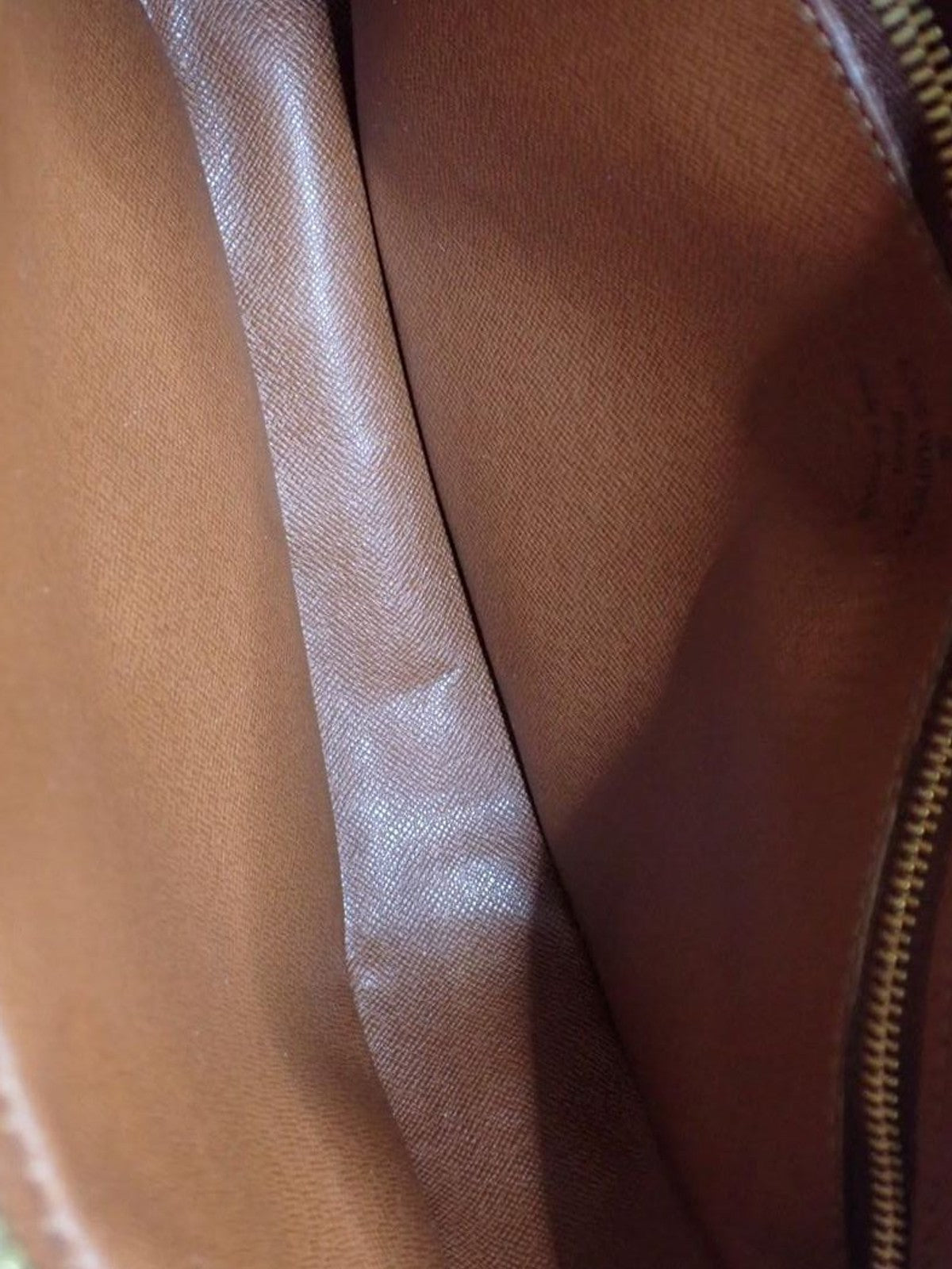 Louis Vuitton Jeune Fille