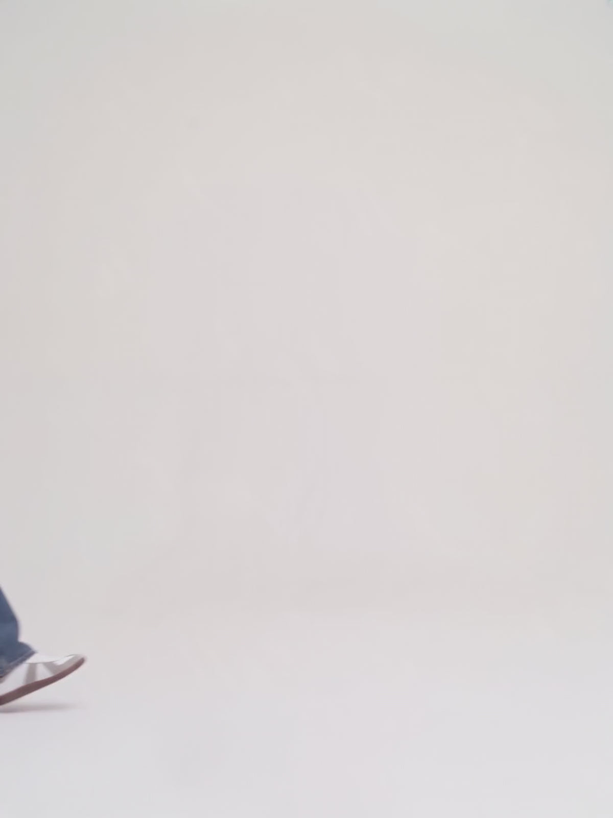 Video laden: Christian Dior - Saddle